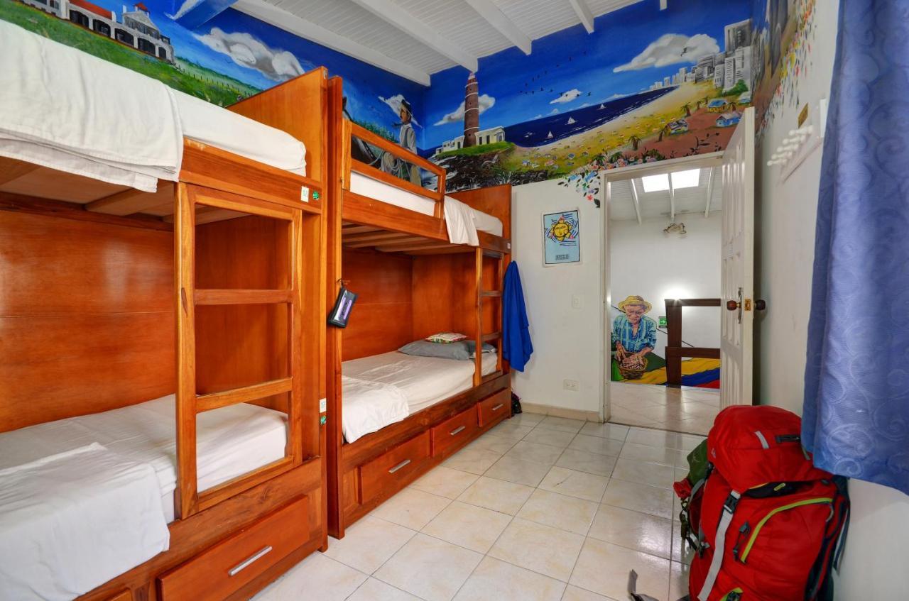 Bed 4-Bed Mixed Dormitory Room