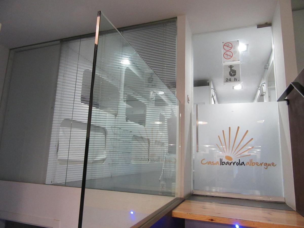 Lit Simple en Dortoir avec Salle de Bains Commune
