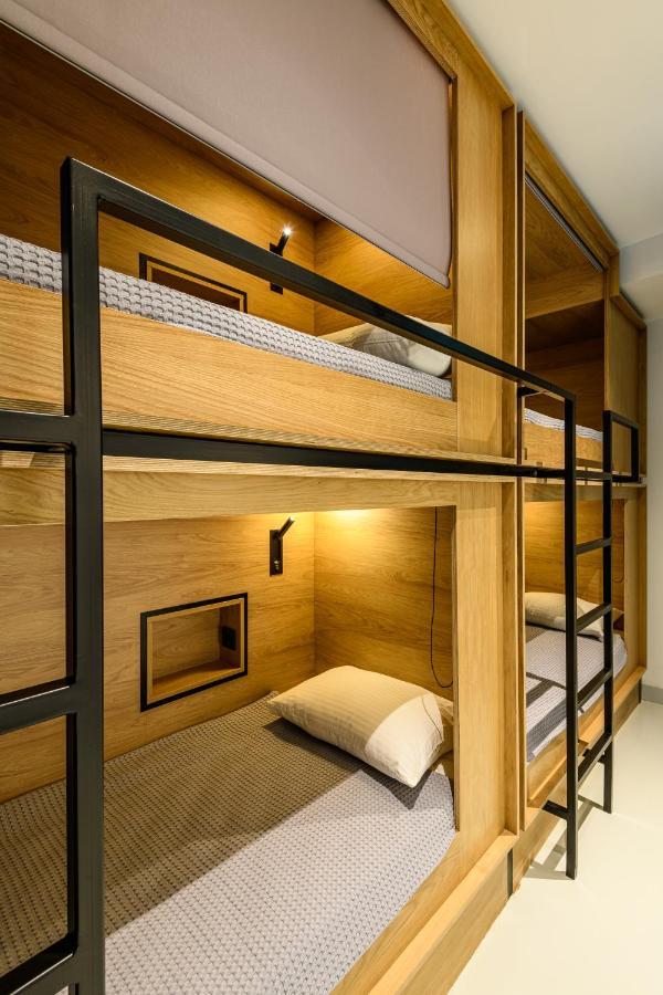 Single Bed in 4-Bed Female Dormitory Room,1487523100:JPEG