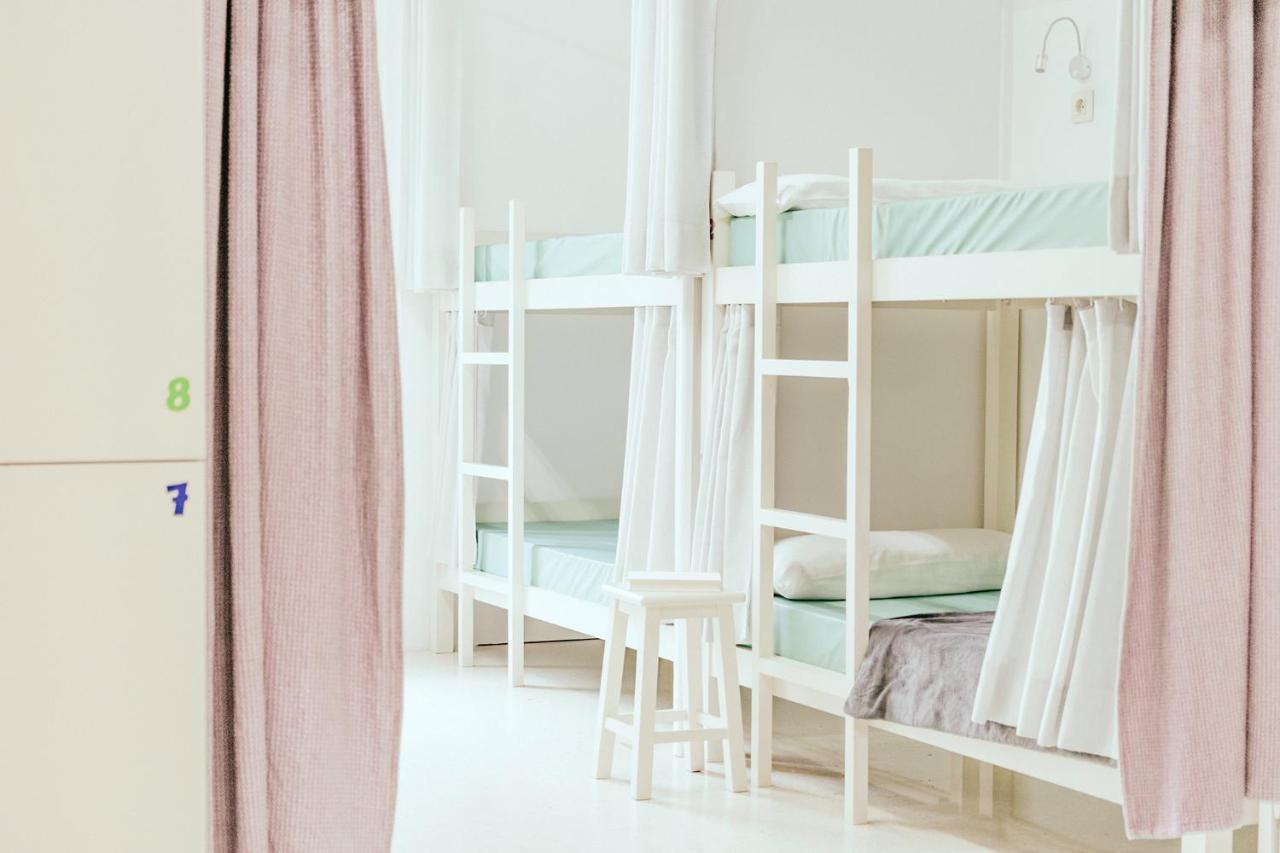Bunk Bed Mixed Dormitory Room,1747125474:JPEG
