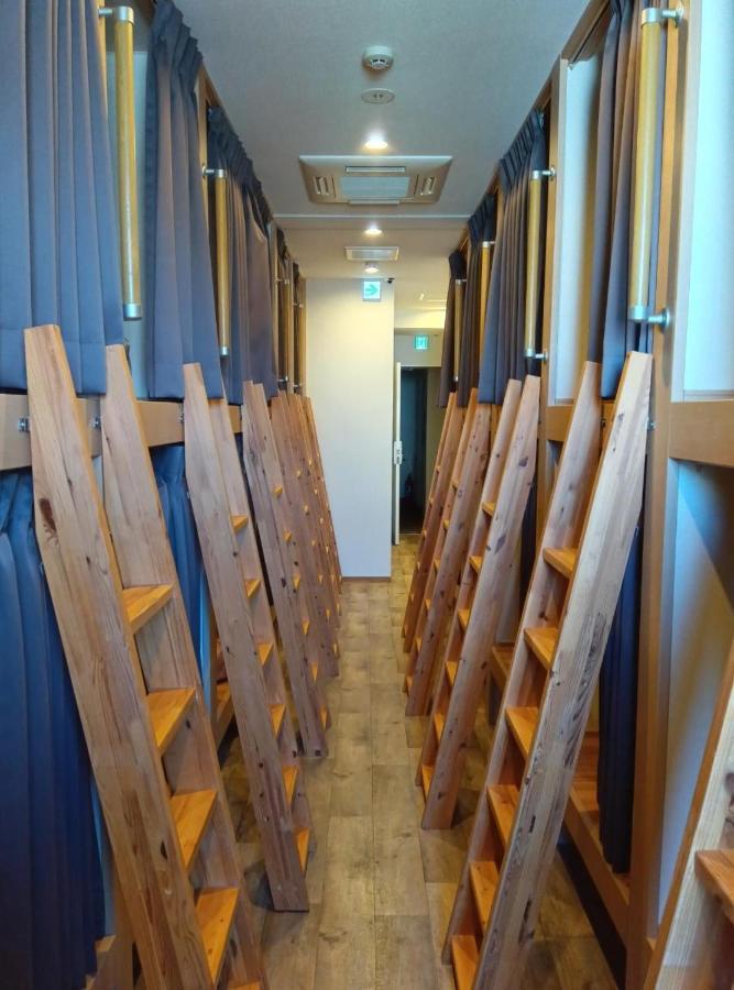 Bunk Bed in Mixed Dormitory Room