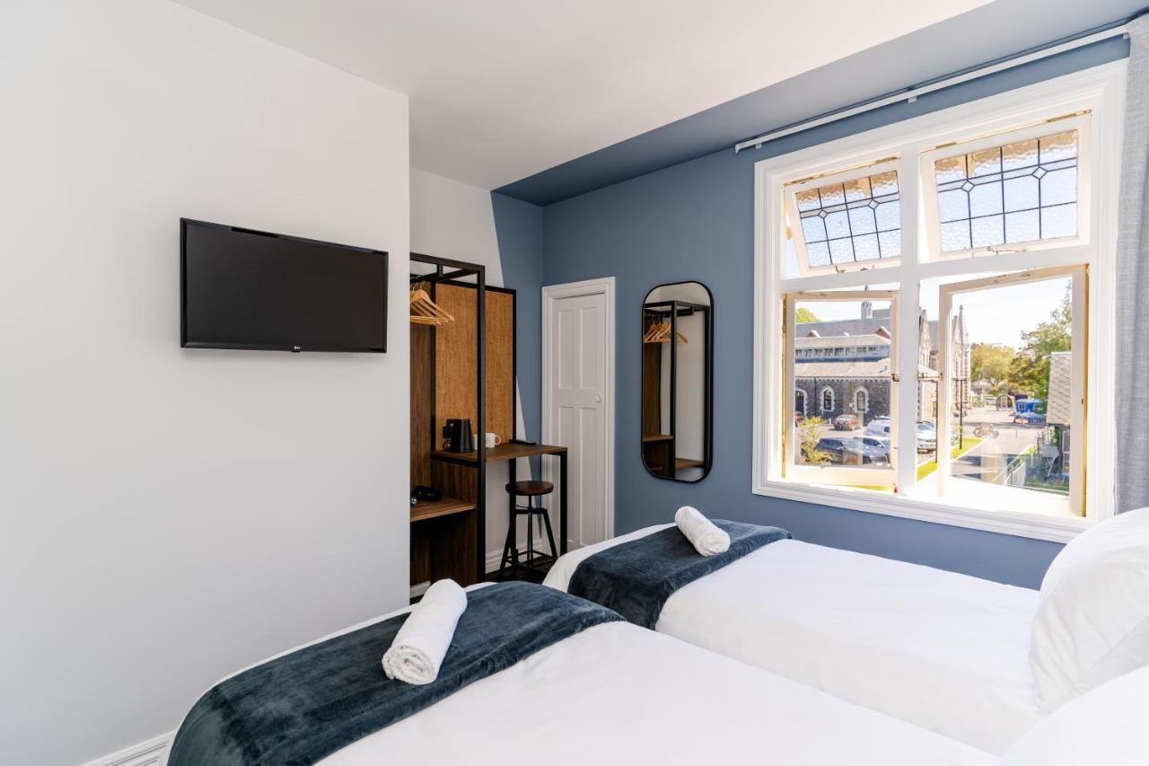 Twin Room,1571285549:JPEG
