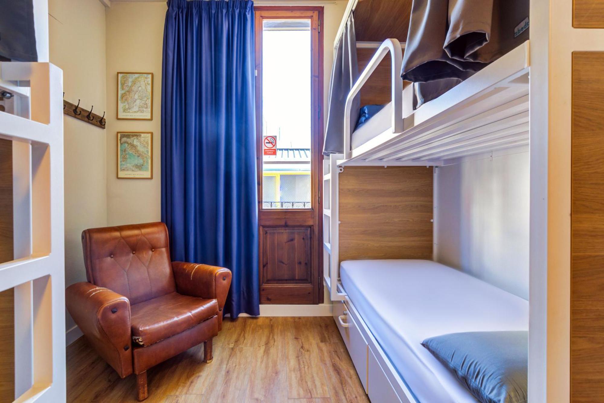 Bed 10-Bed Mixed Dormitory Room