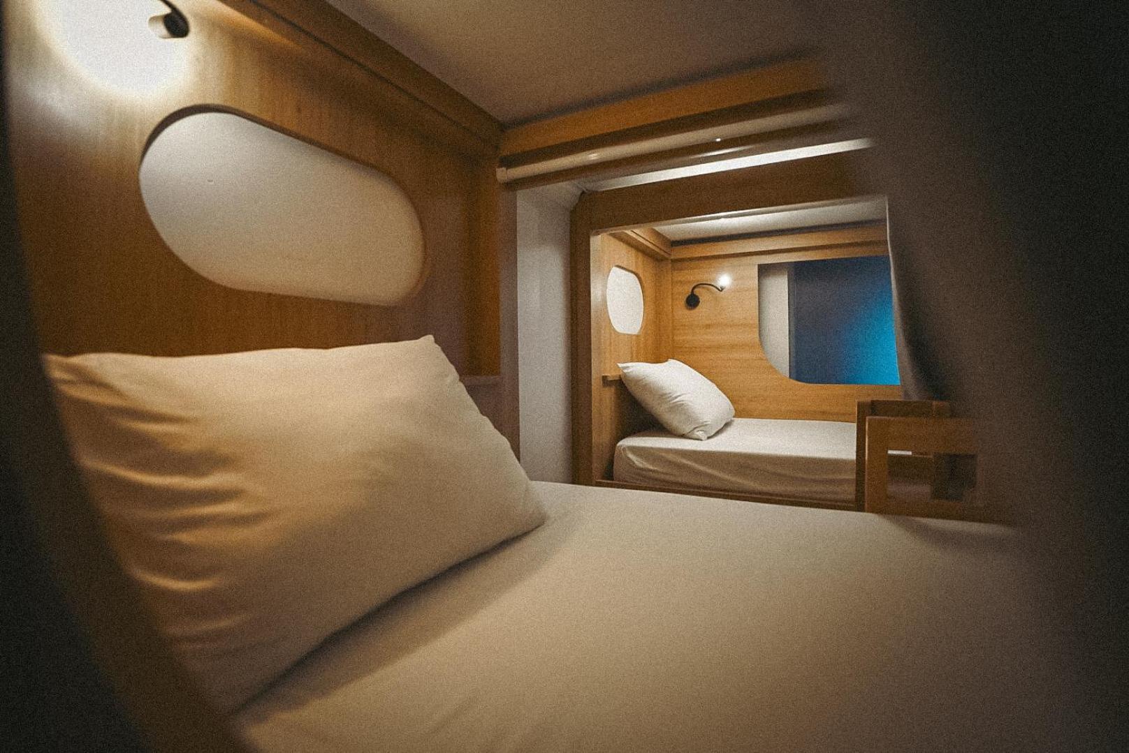 Bed in een Gemengde Slaapzaal met 10 Bedden