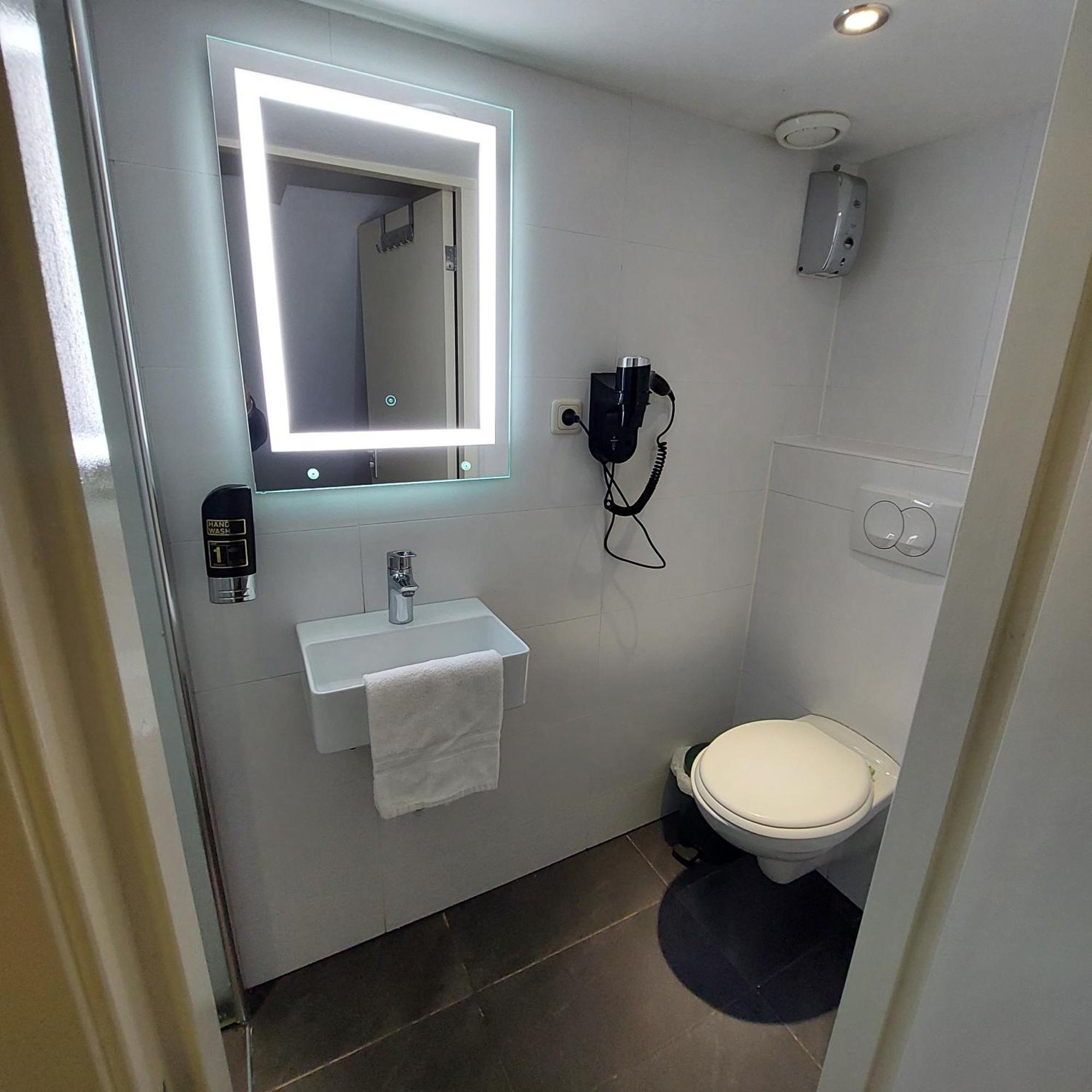 Triple Private Room