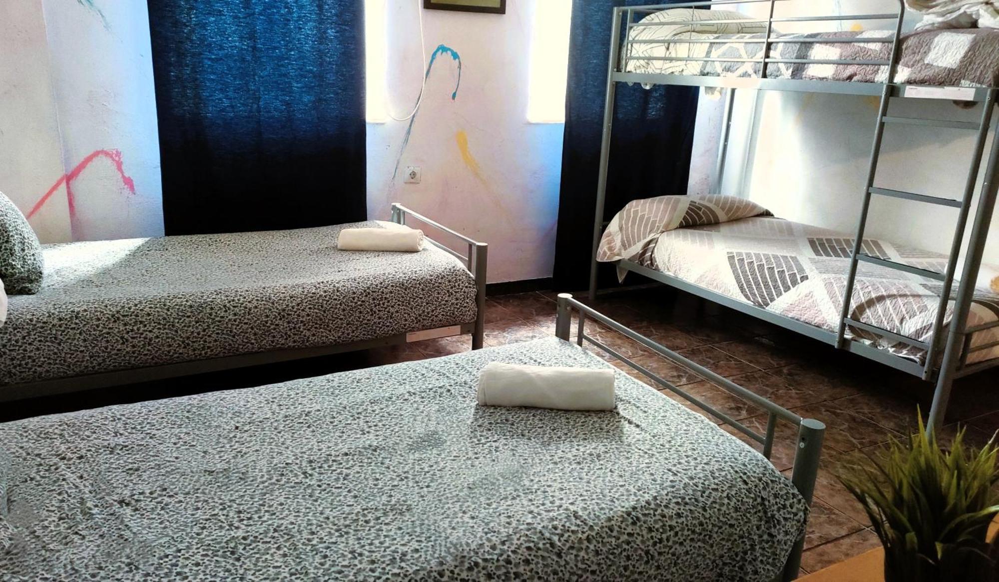 Quadruple Room Private Bathroom