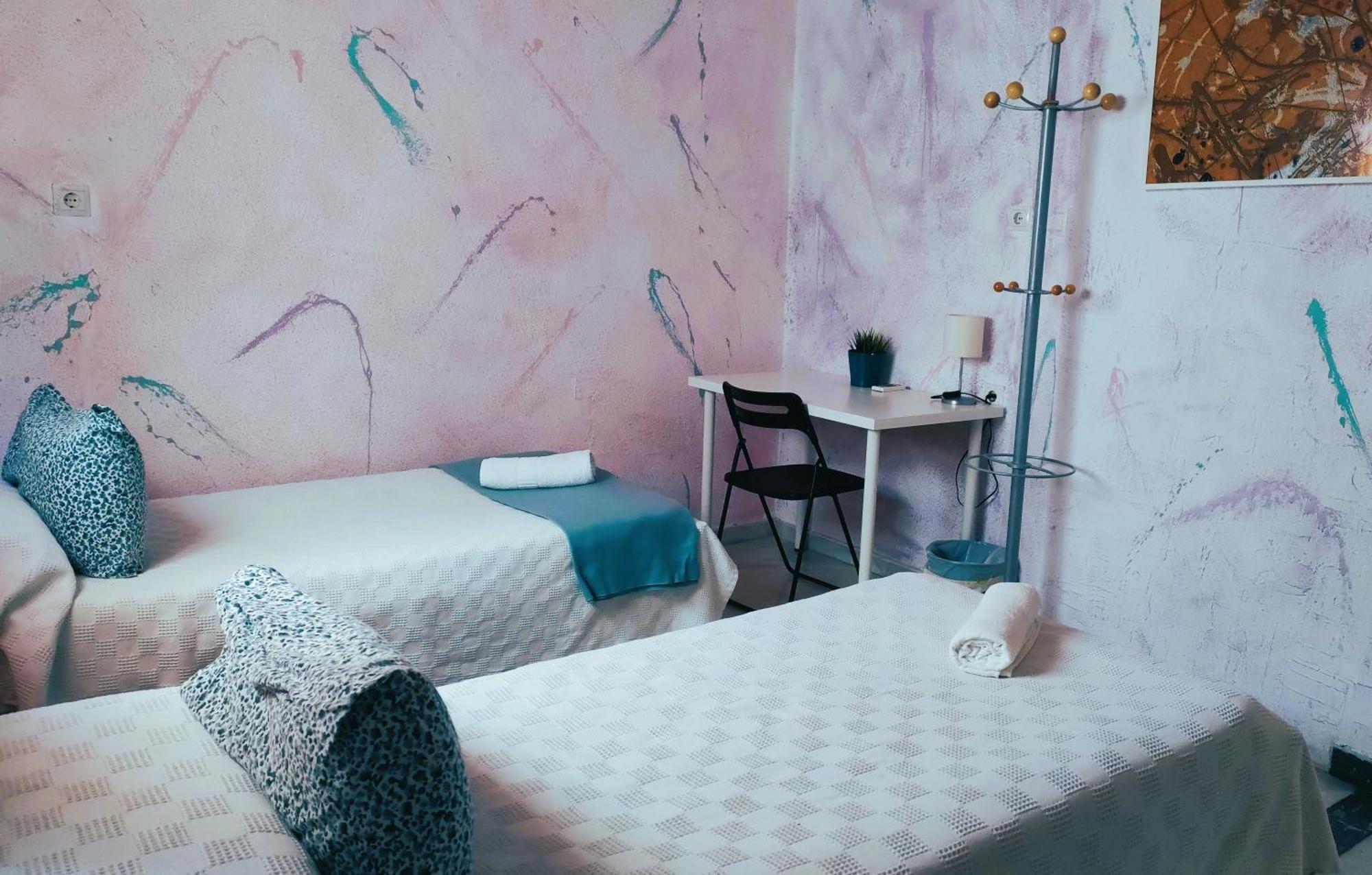 Basic Triple Room