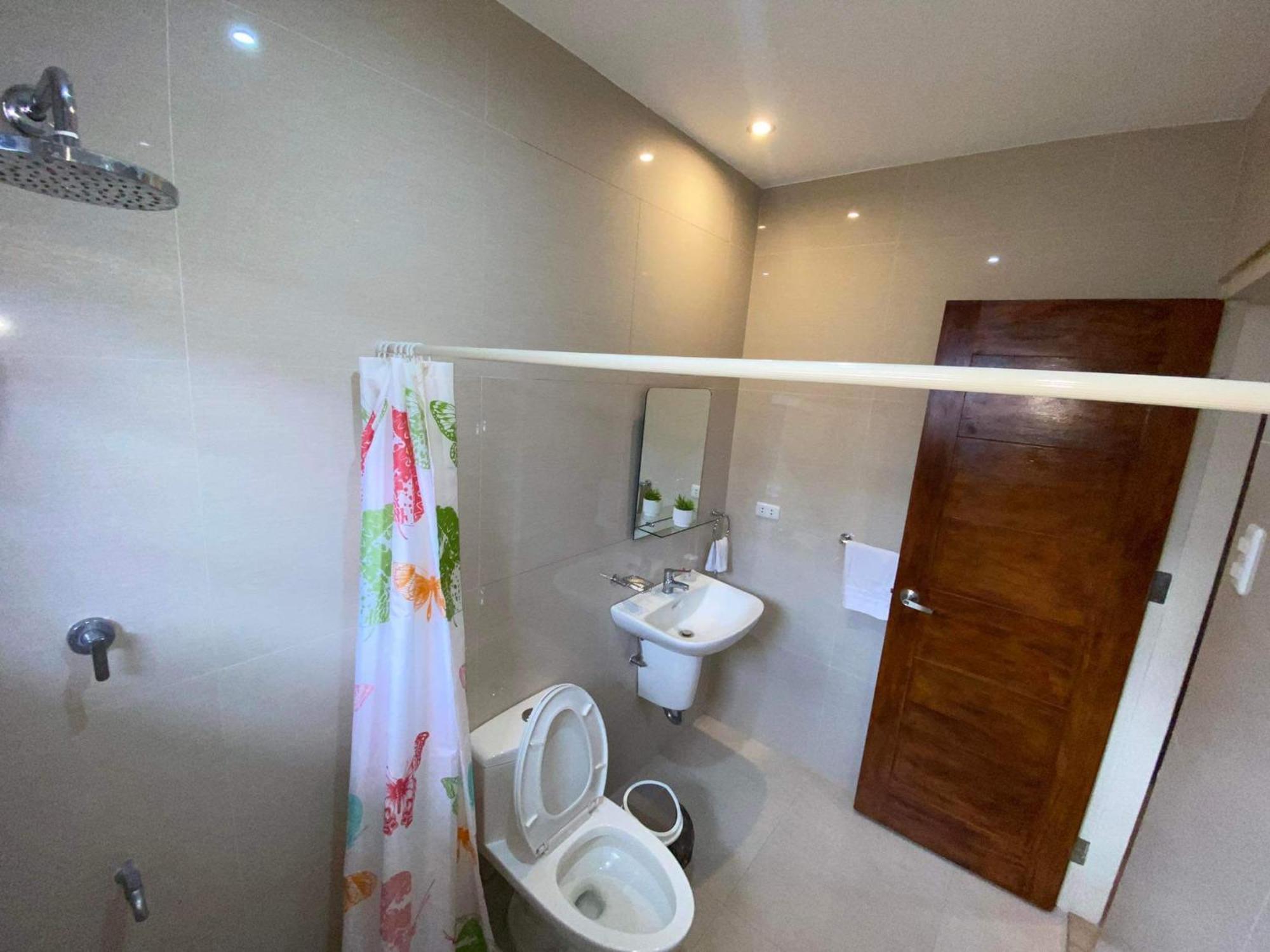 Budget Double Room,1535181940:JPEG