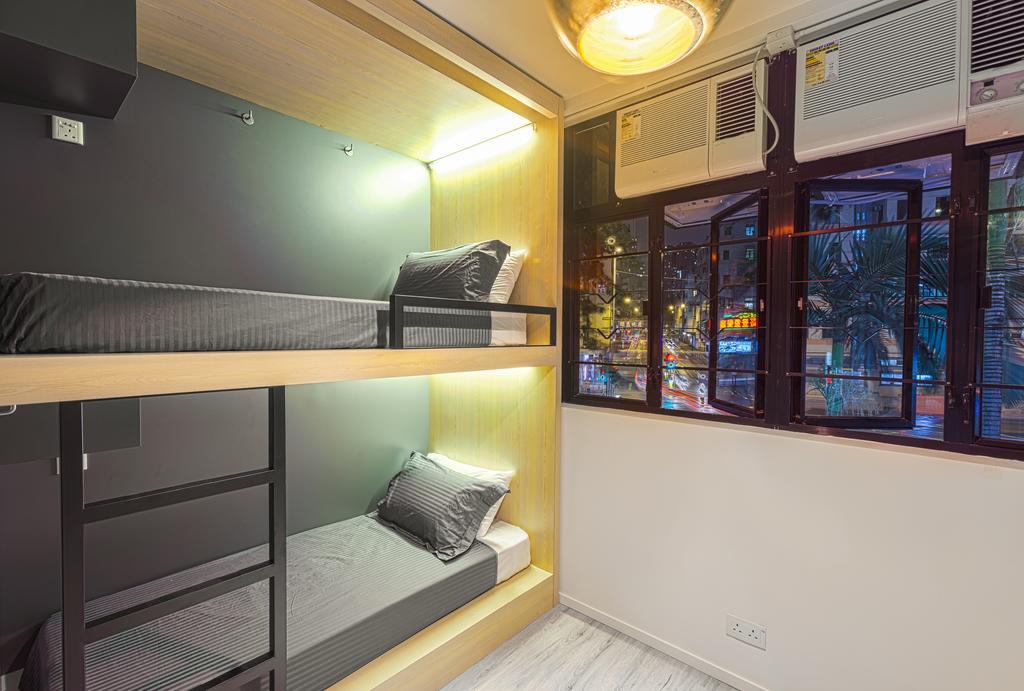 Posto Letto in Dormitorio Misto con 10 Letti