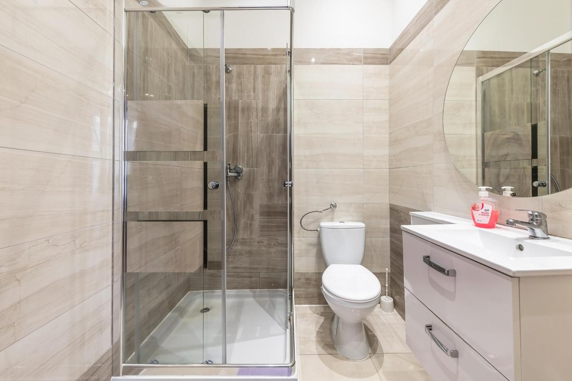 Quadruple Room with Bathroom,1542020170:JPEG