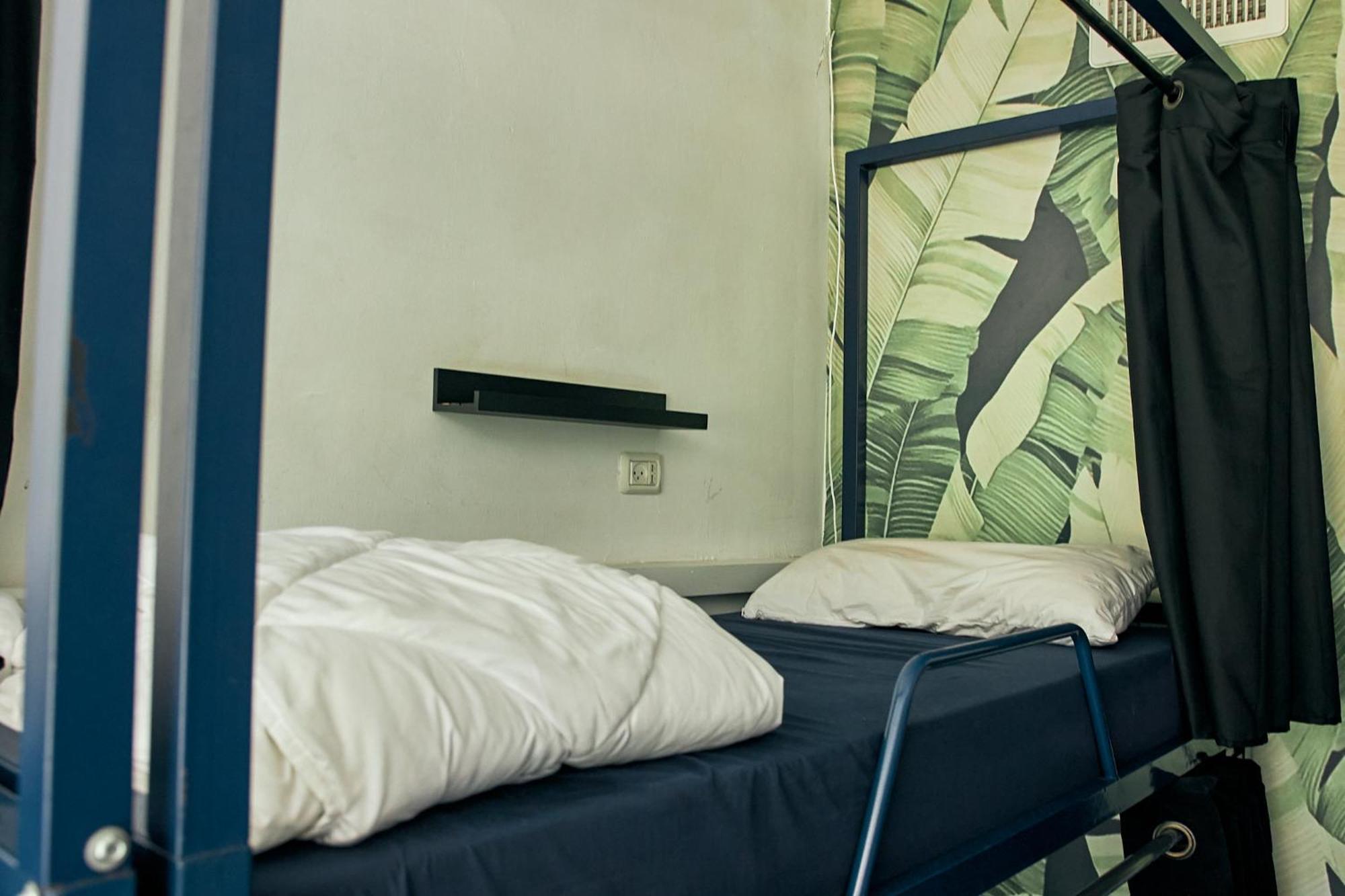 Bunk Bed Mixed Dormitory Room,1546513351:JPEG