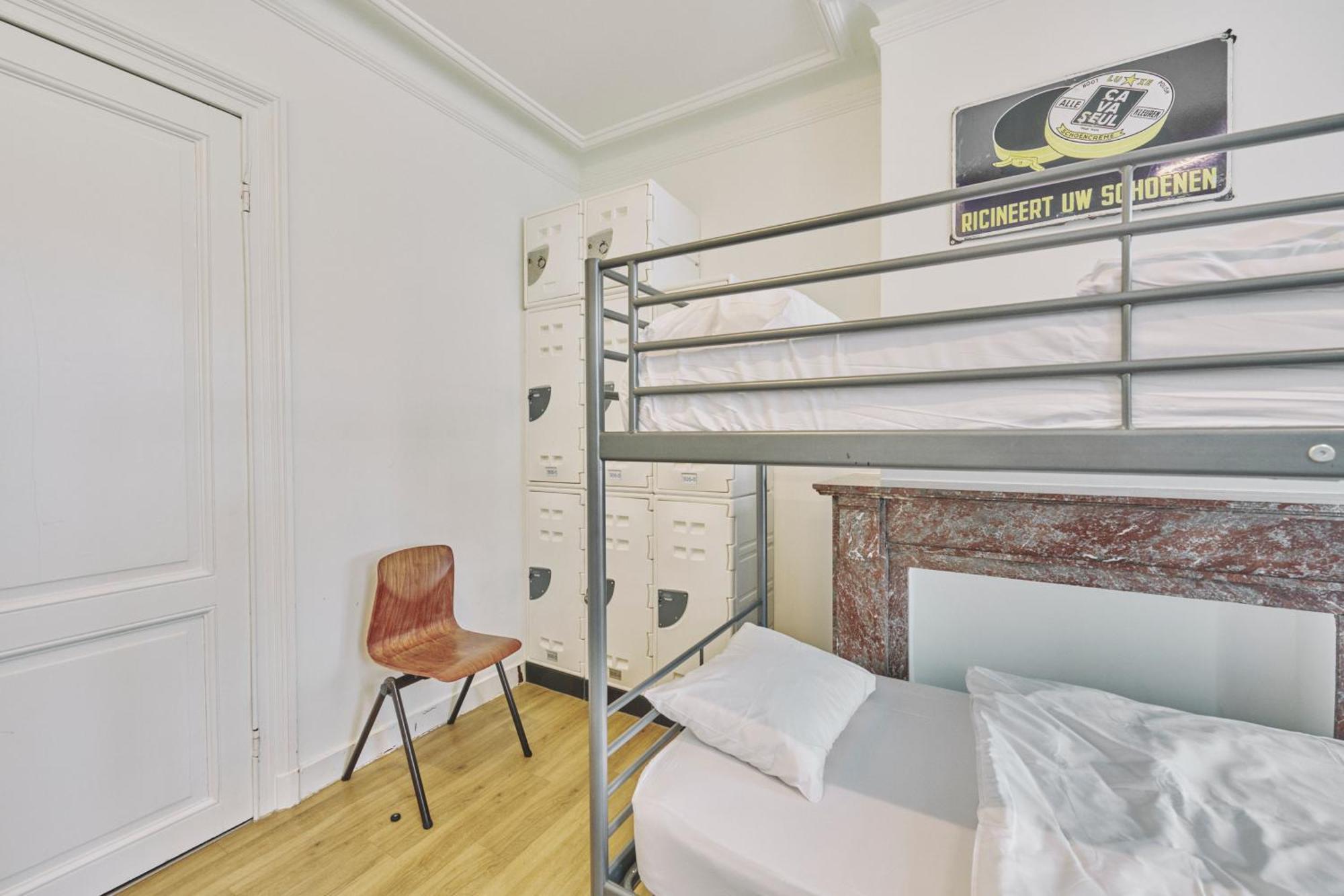 Bed in 6-Bed Mixed Dormitory Room
