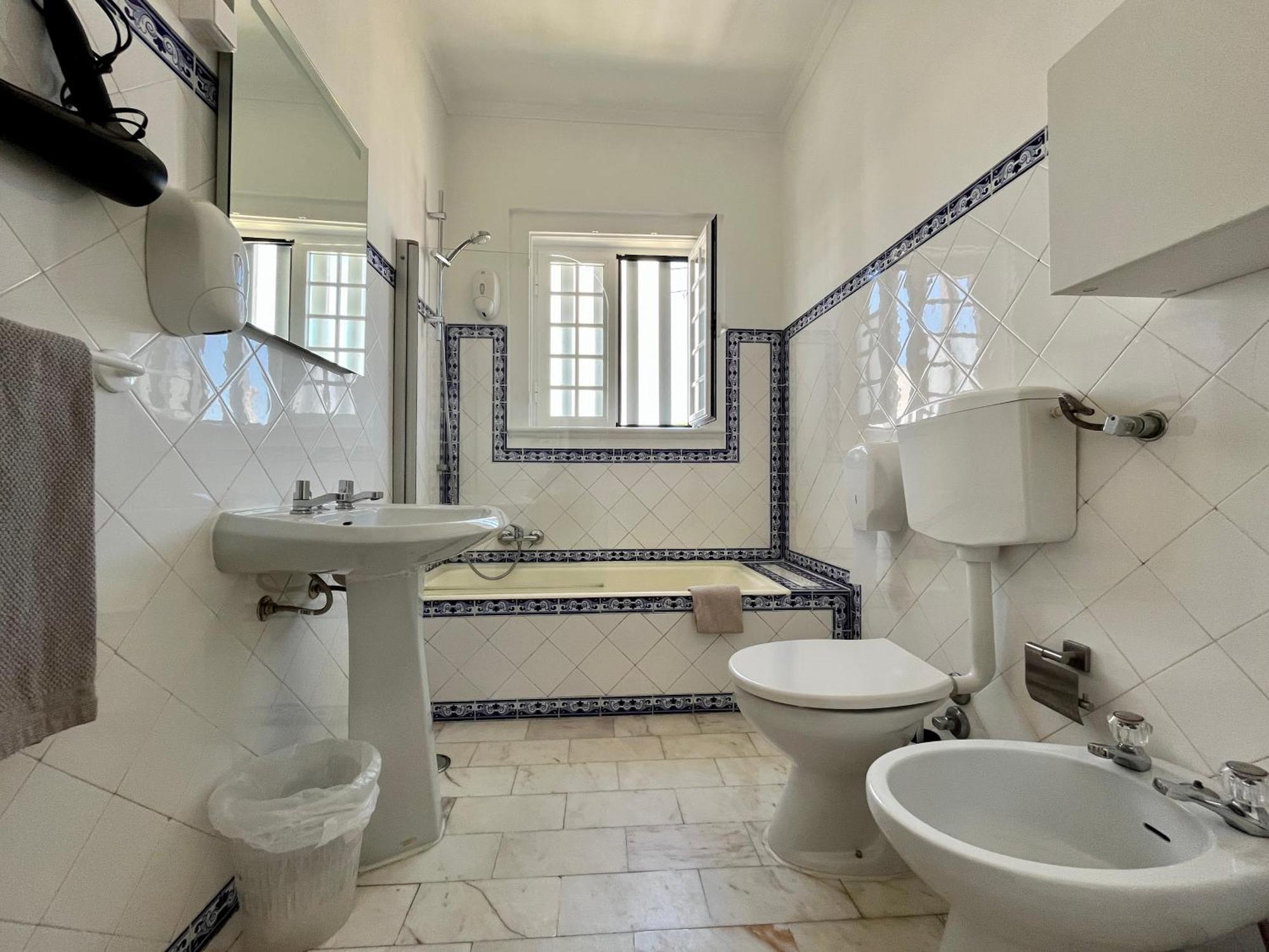 Quadruple Room with Bathroom,1553115571:JPEG