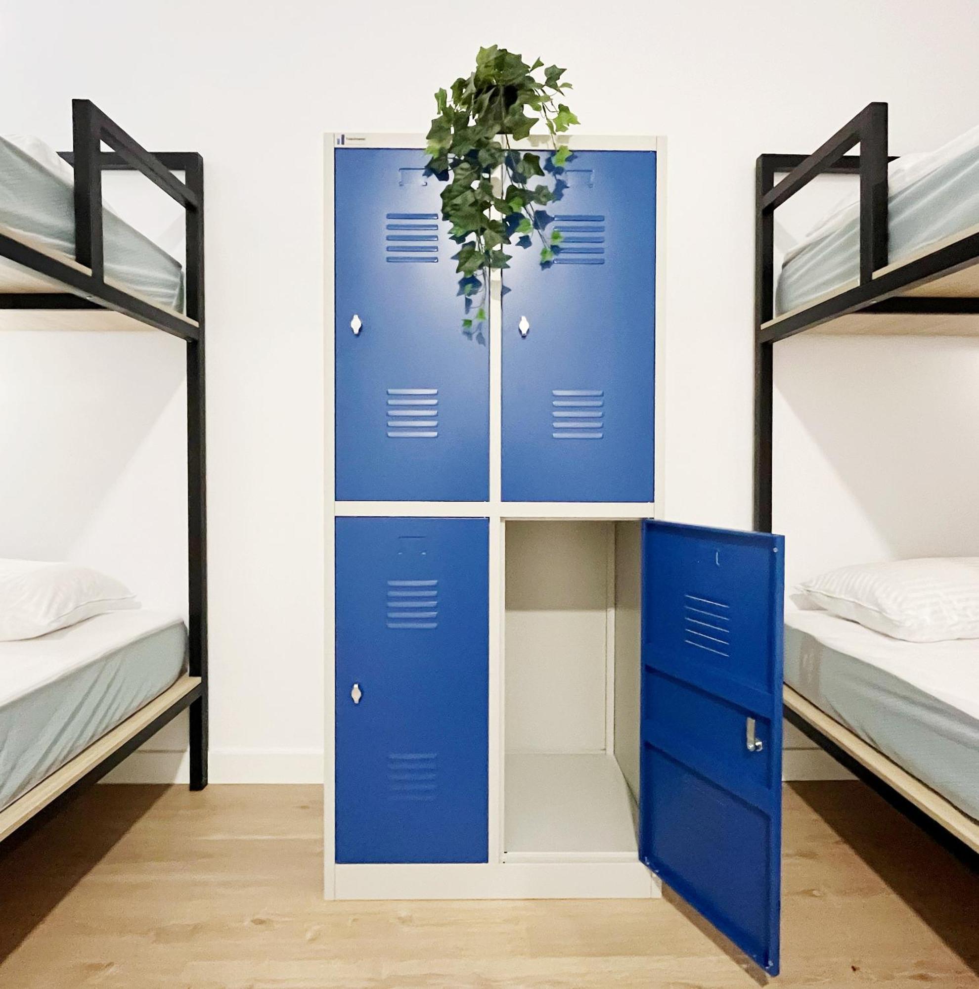Cama en habitación compartida mixta de 8 camas