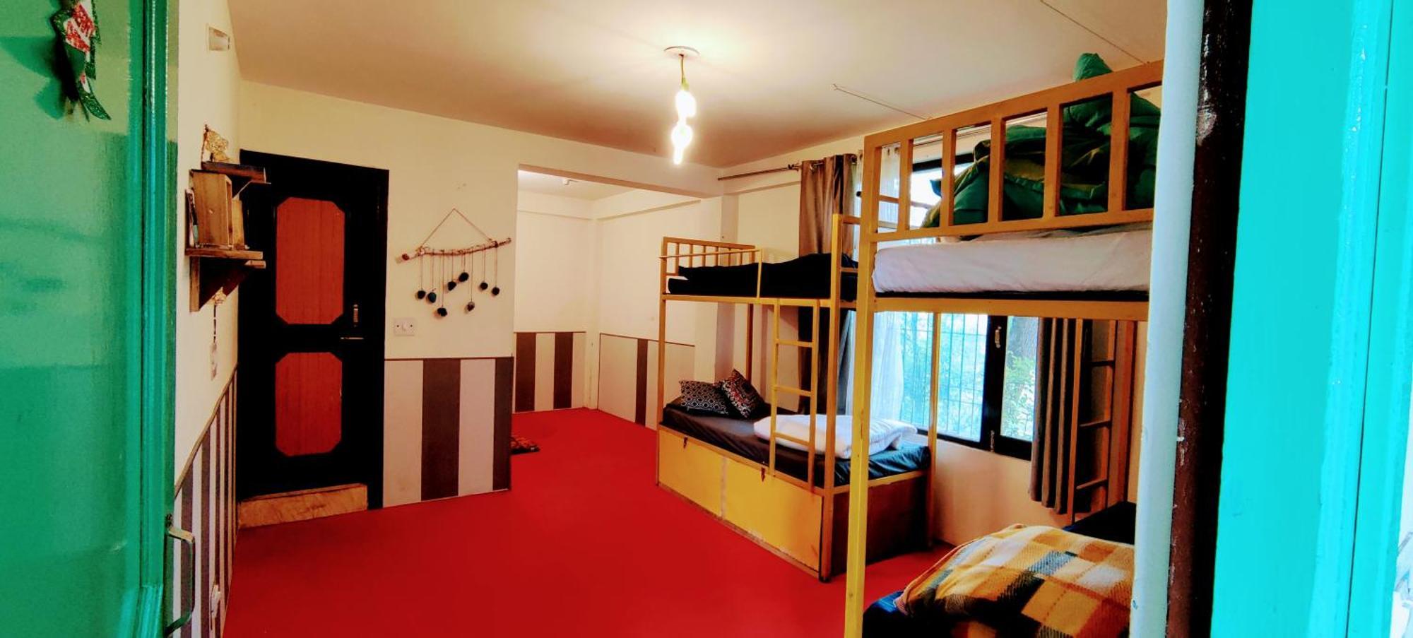 Bed 4-Bed Mixed Dormitory Room
