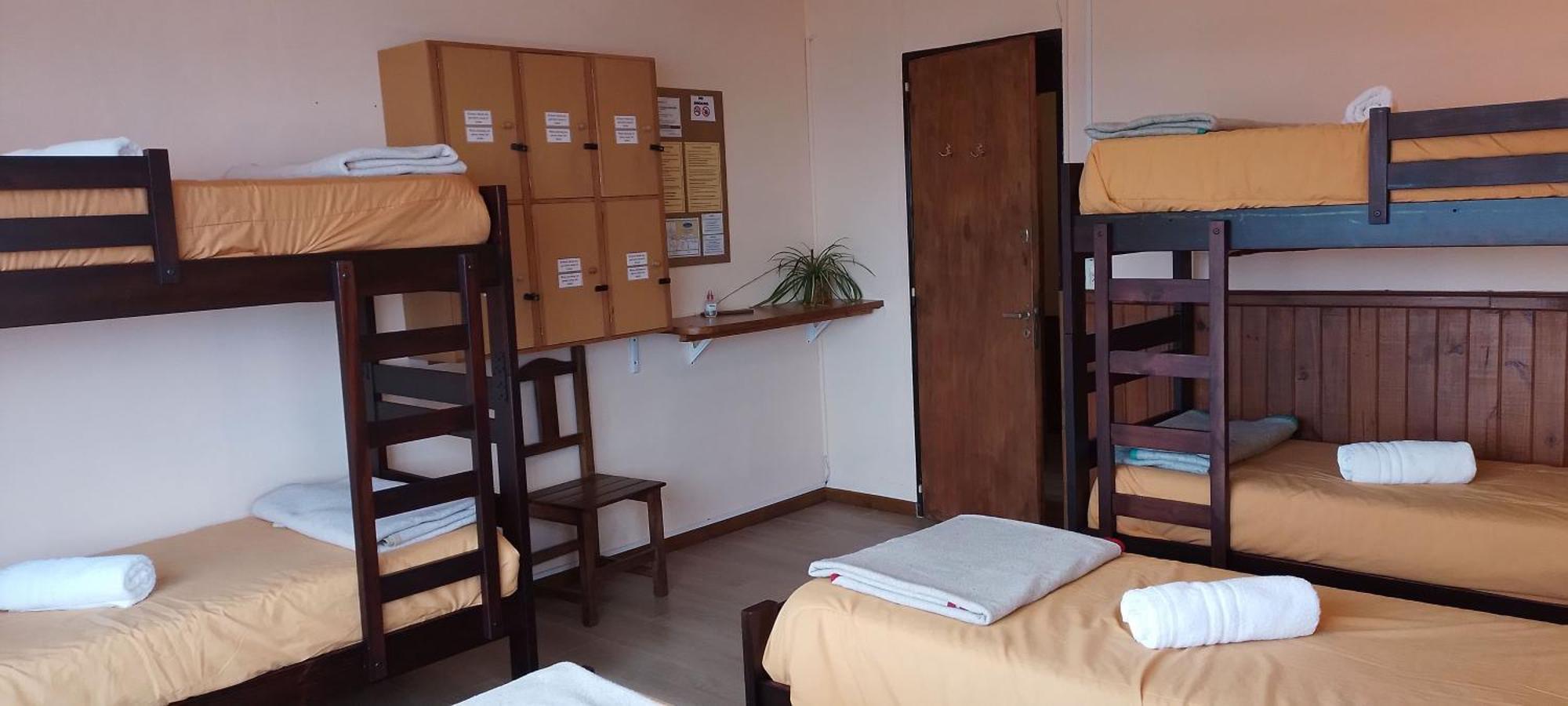 Bed 6-Bed Mixed Dormitory Room