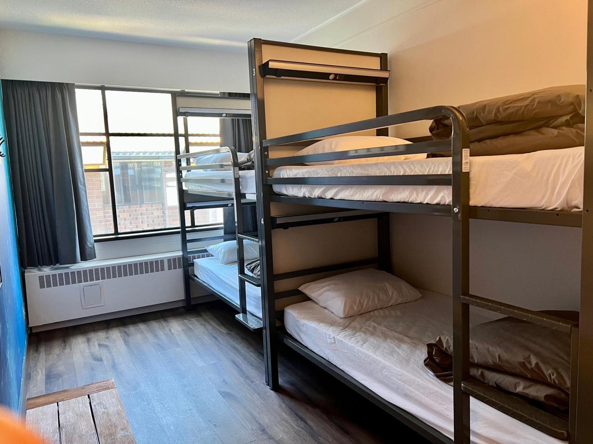 Bed 4-Bed Female Dormitory Room