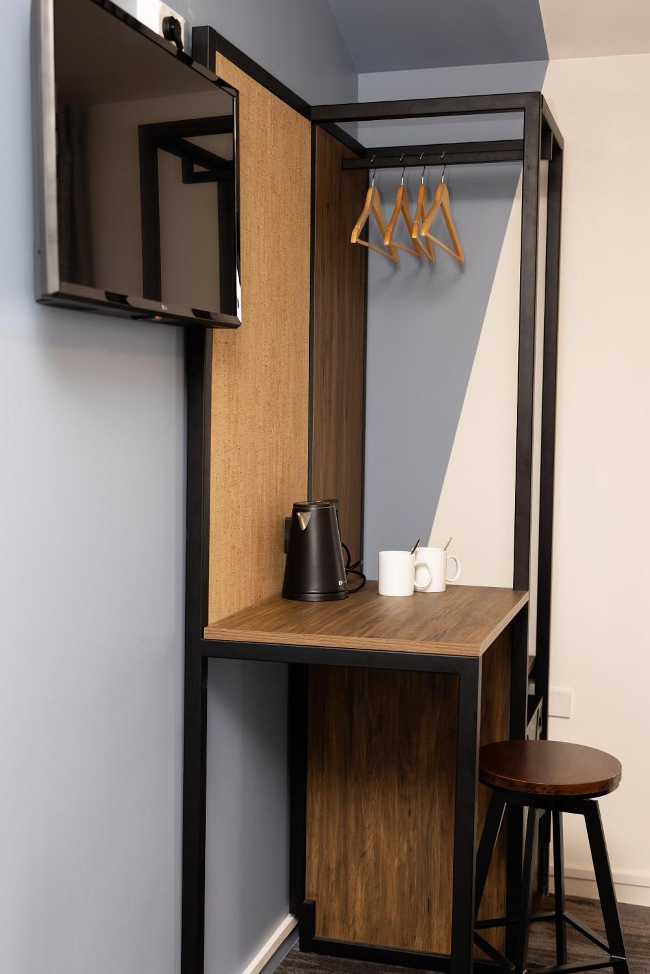 Twin or King Room