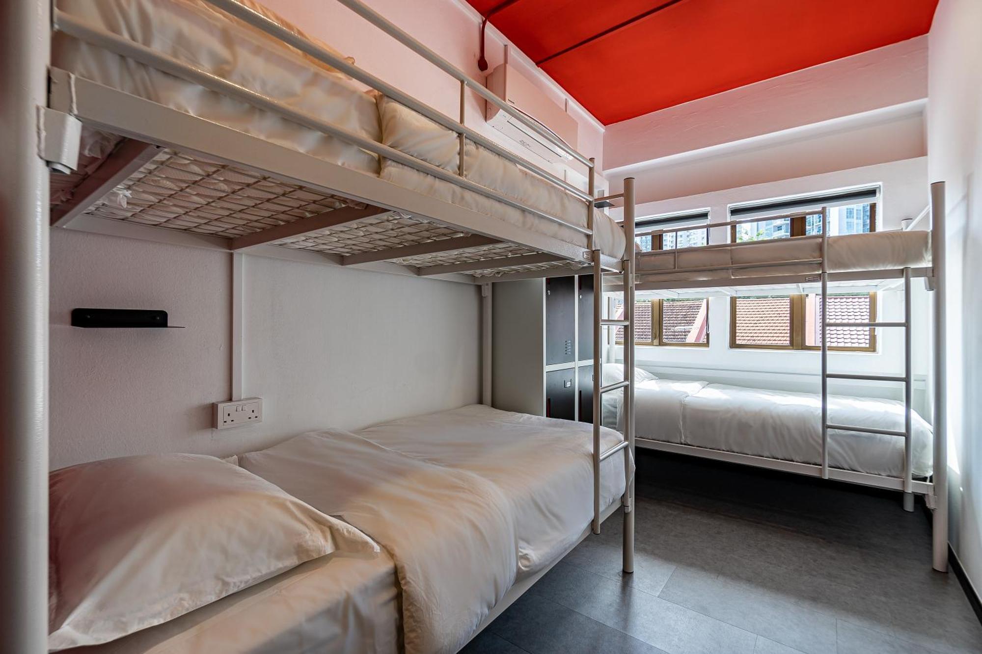 Posto Letto in Dormitorio per 4 Persone