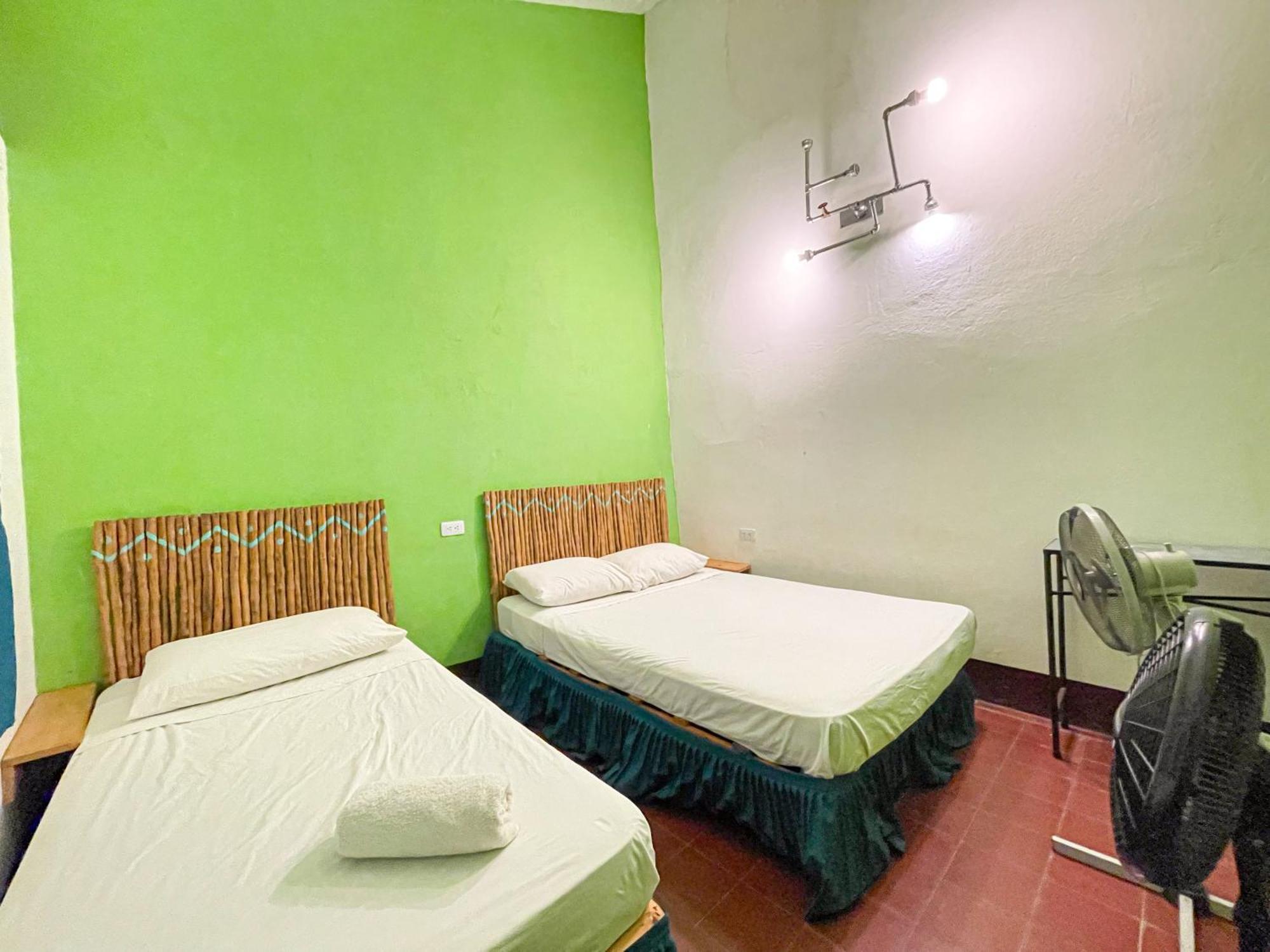 Triple Room with Shared Bathroom