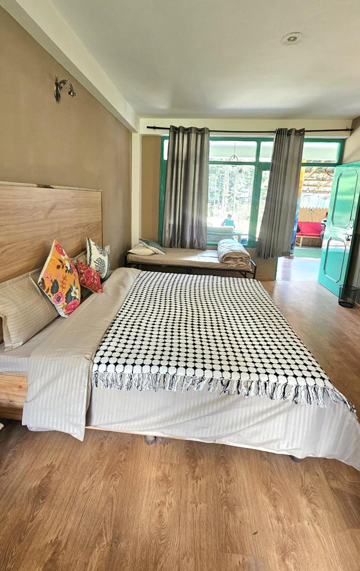 Quadruple Room Mountain View
