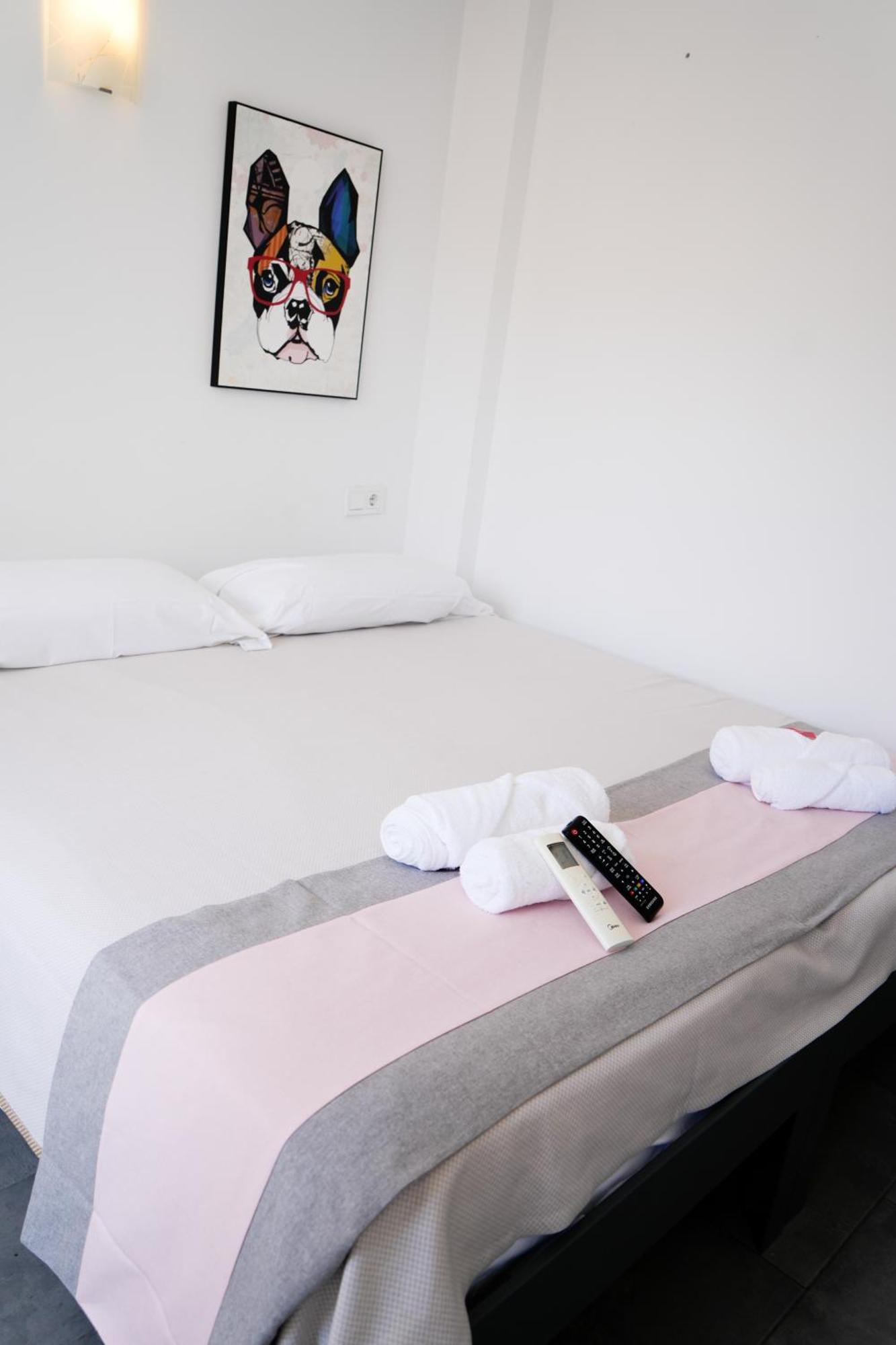 Double Room Private Bathroom