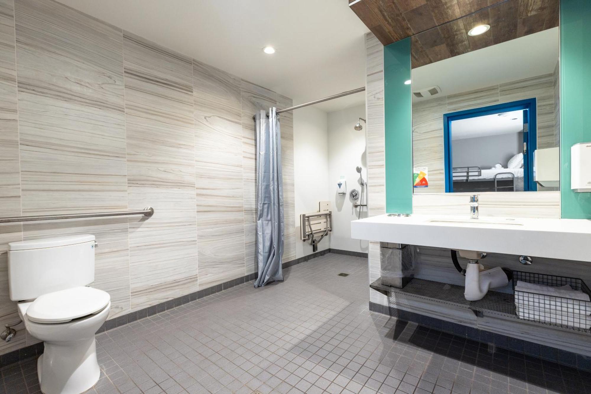 Private Queen Room Ensuite