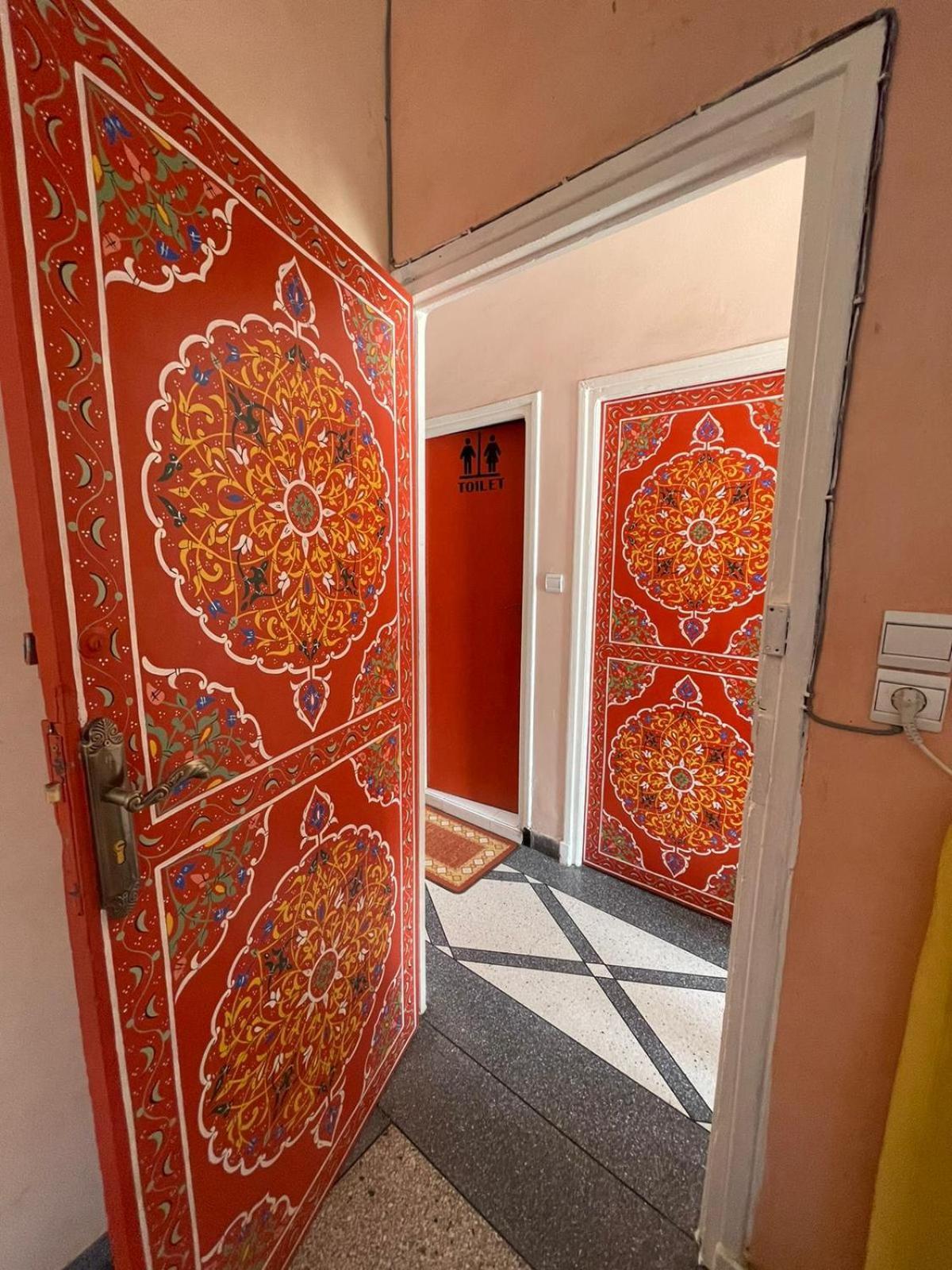 Mixed Dormitory Room