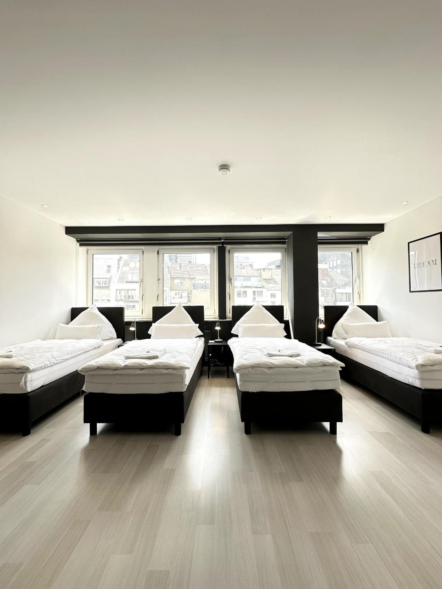 Vierbettzimmer mit Gemeinschaftsbad
