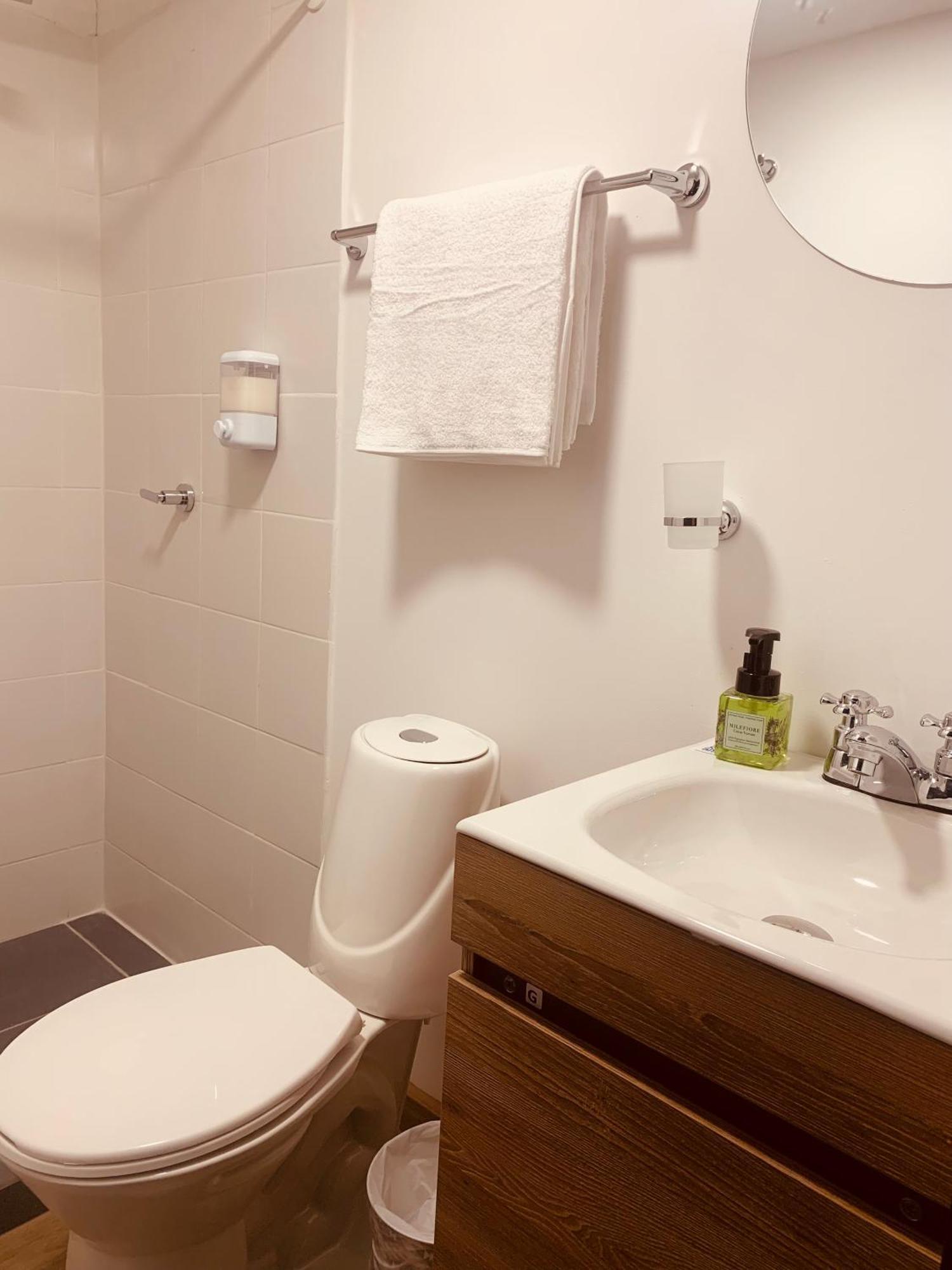 Quadruple Room Private Bathroom