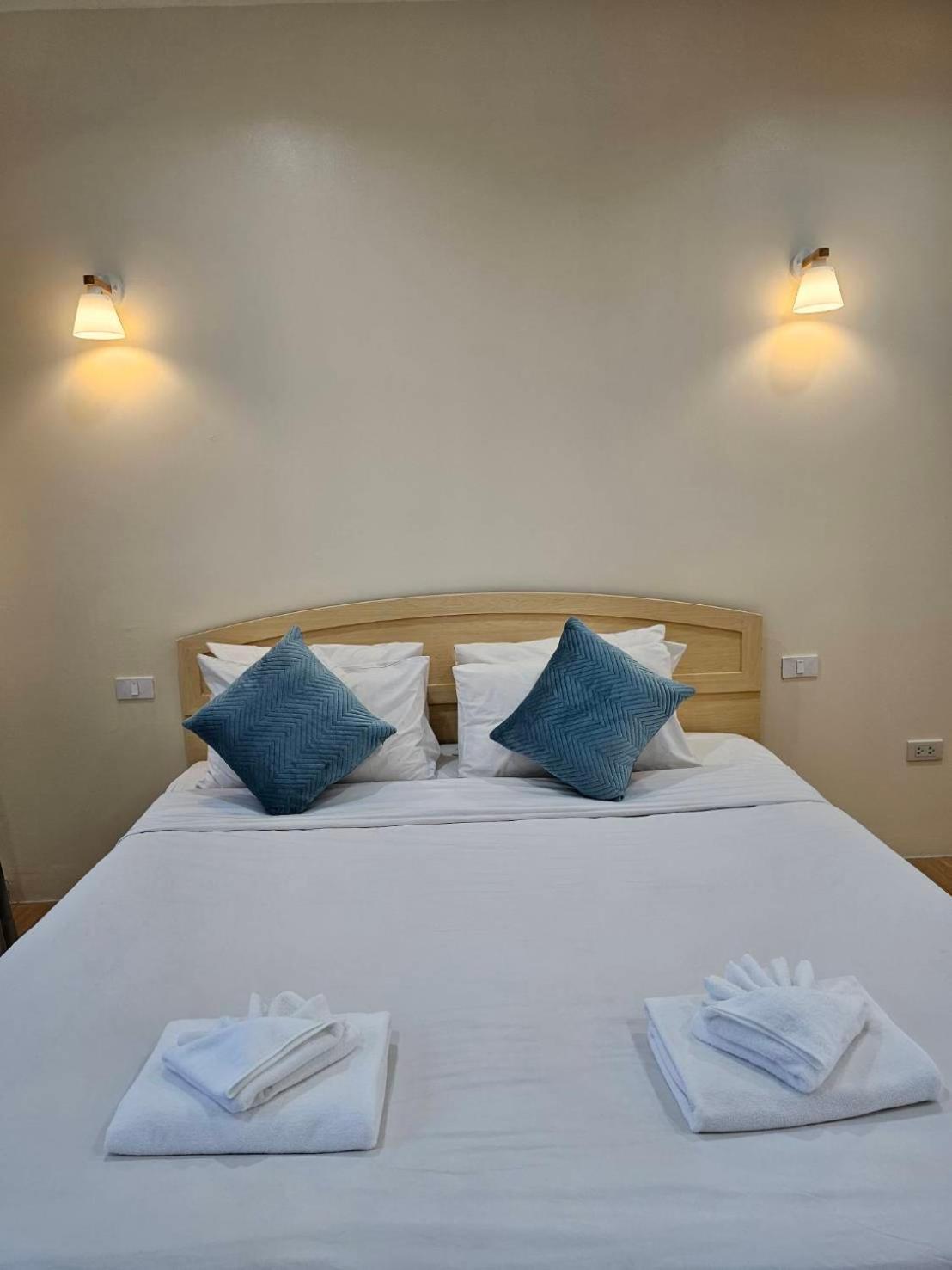 King Room with Balcony