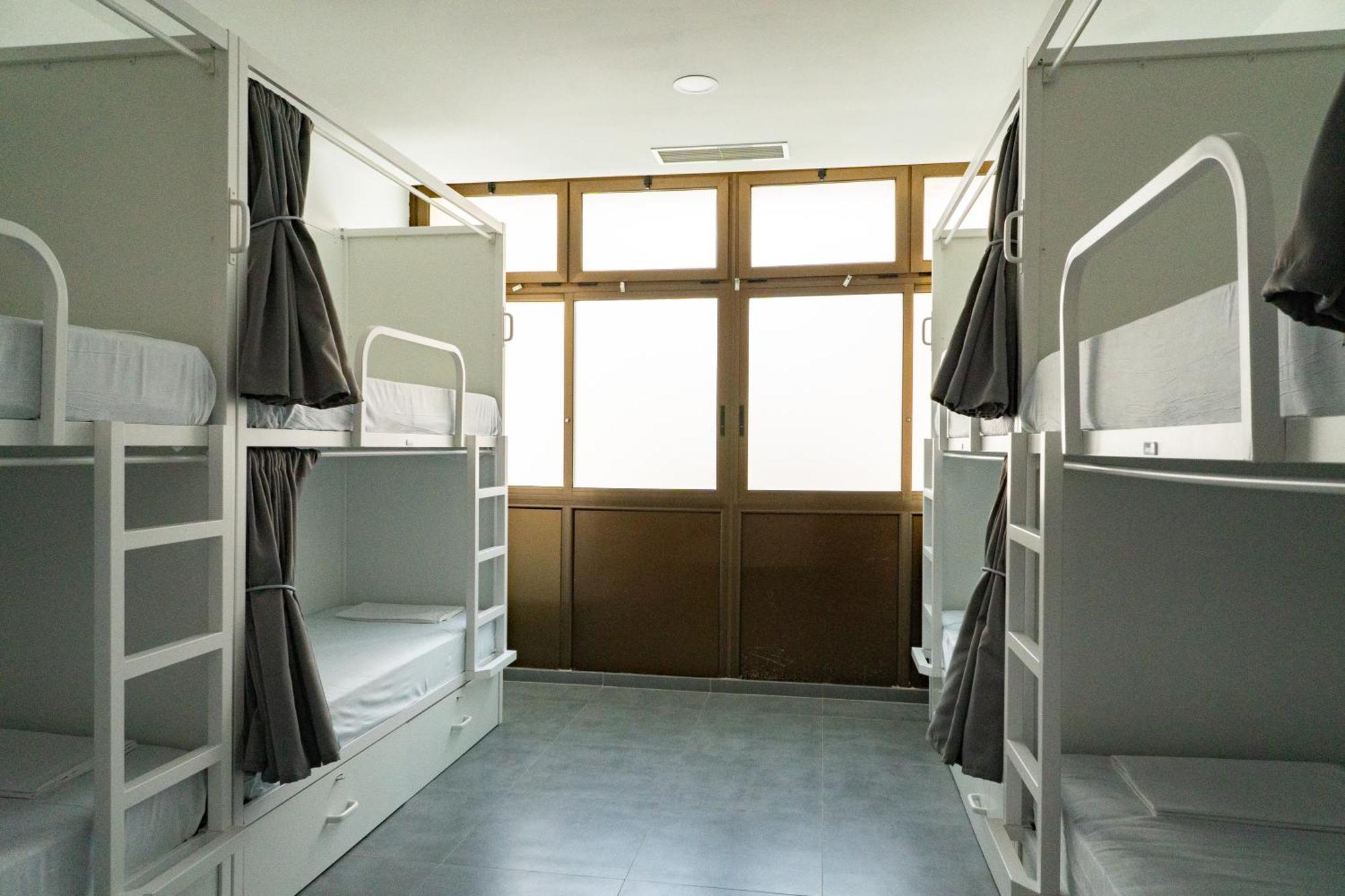 Bed 10-Bed Mixed Dormitory Room