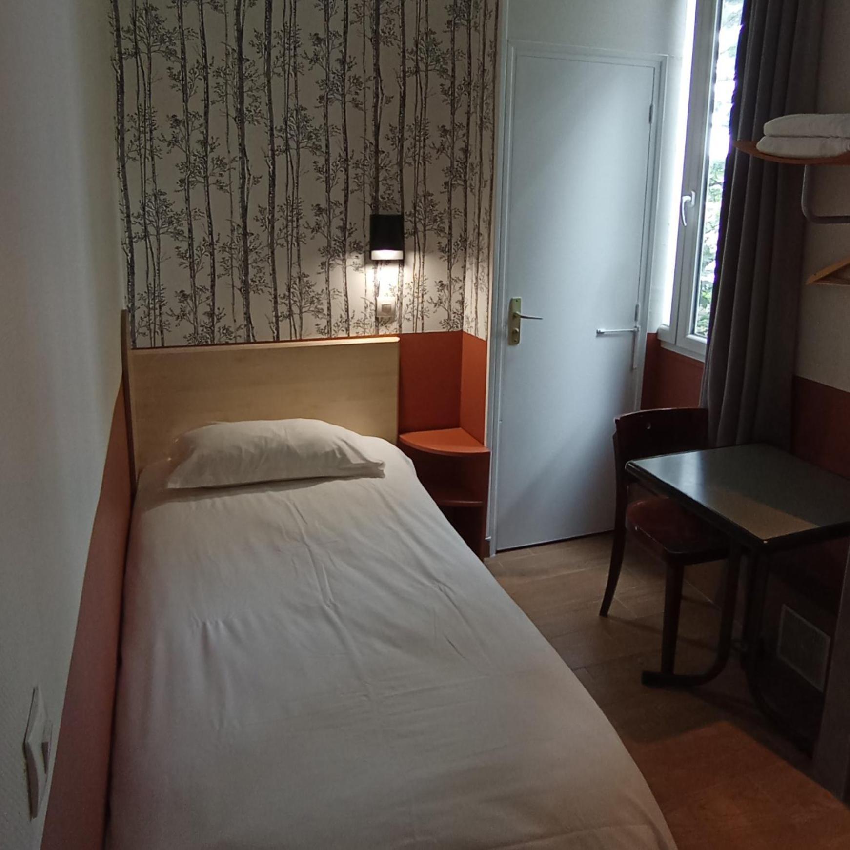 Camera Singola con Bagno Privato
