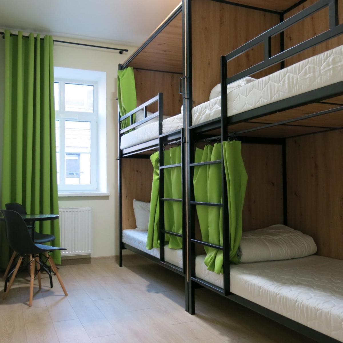 Bed in 4-Bed Male Dormitory Room,1600718576:JPEG