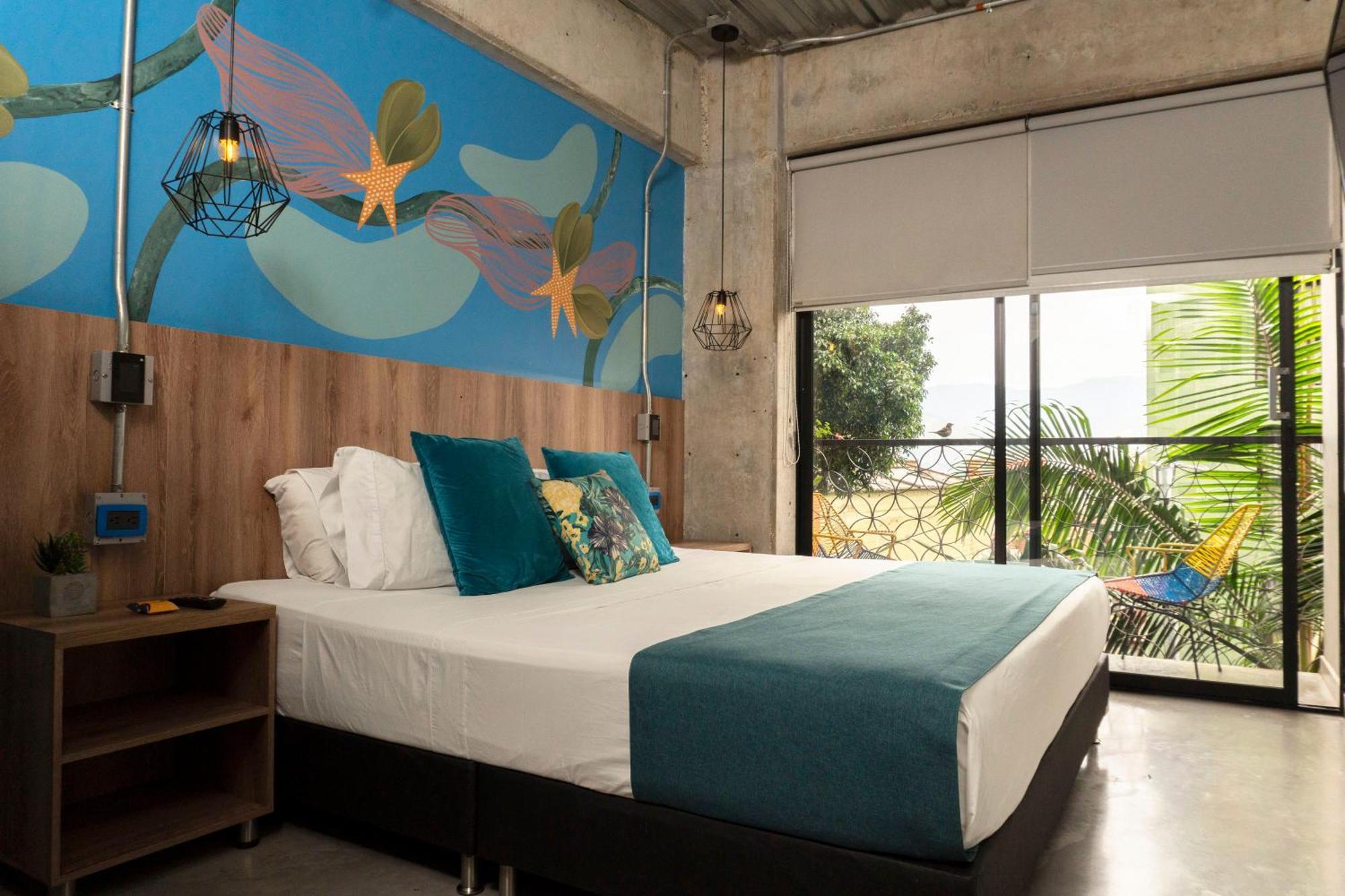 Doppelzimmer mit Balkon