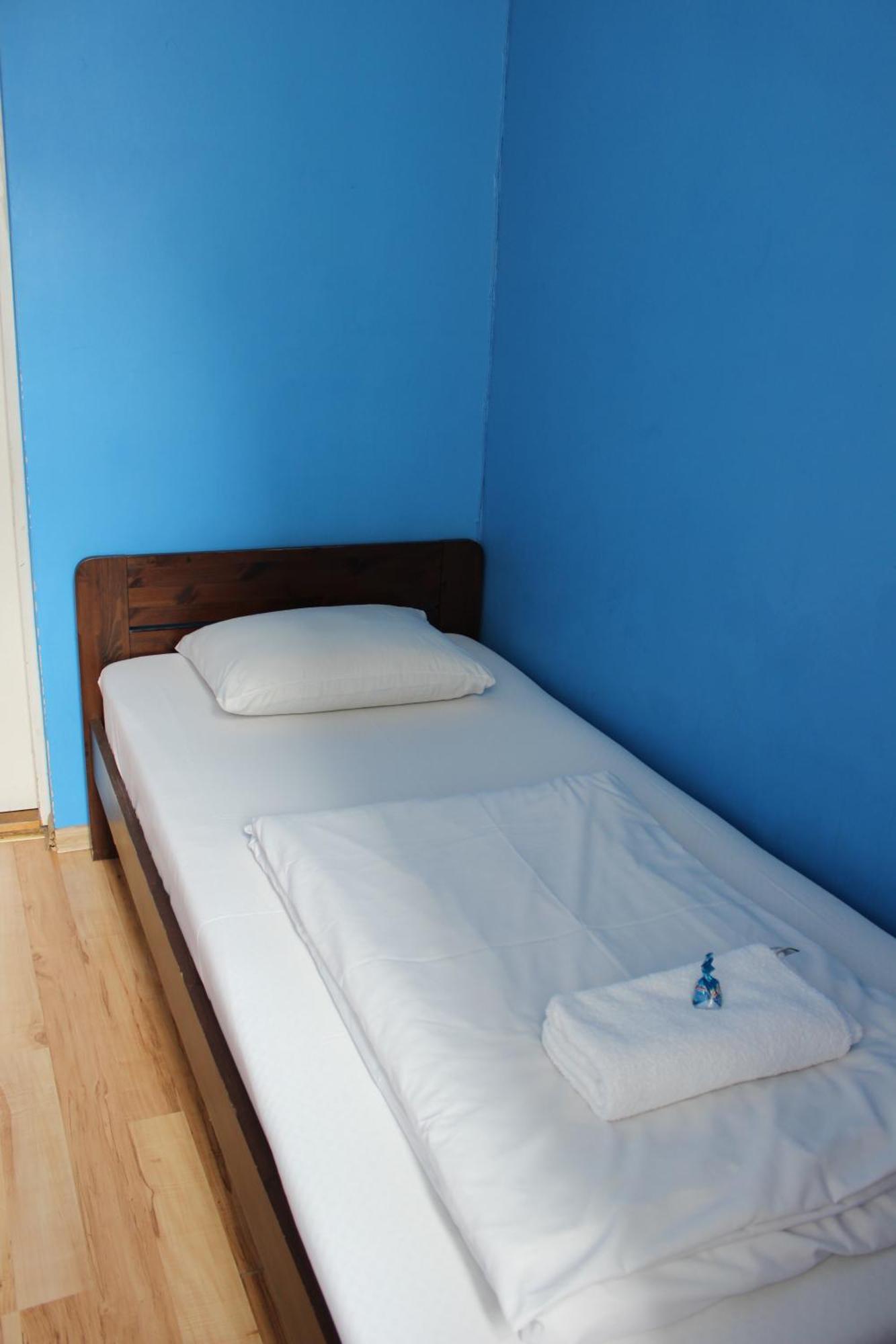Habitación Individual con baño compartido