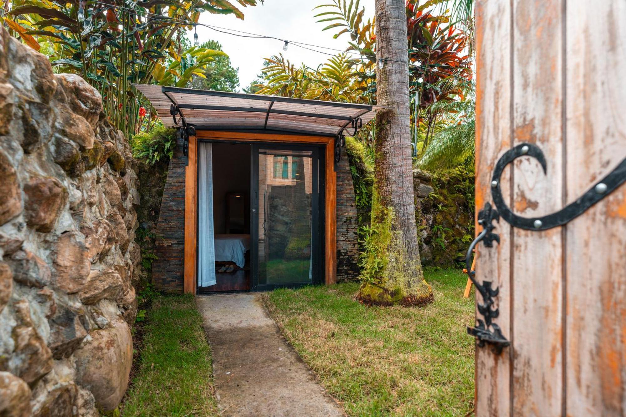 Garden Bungalow