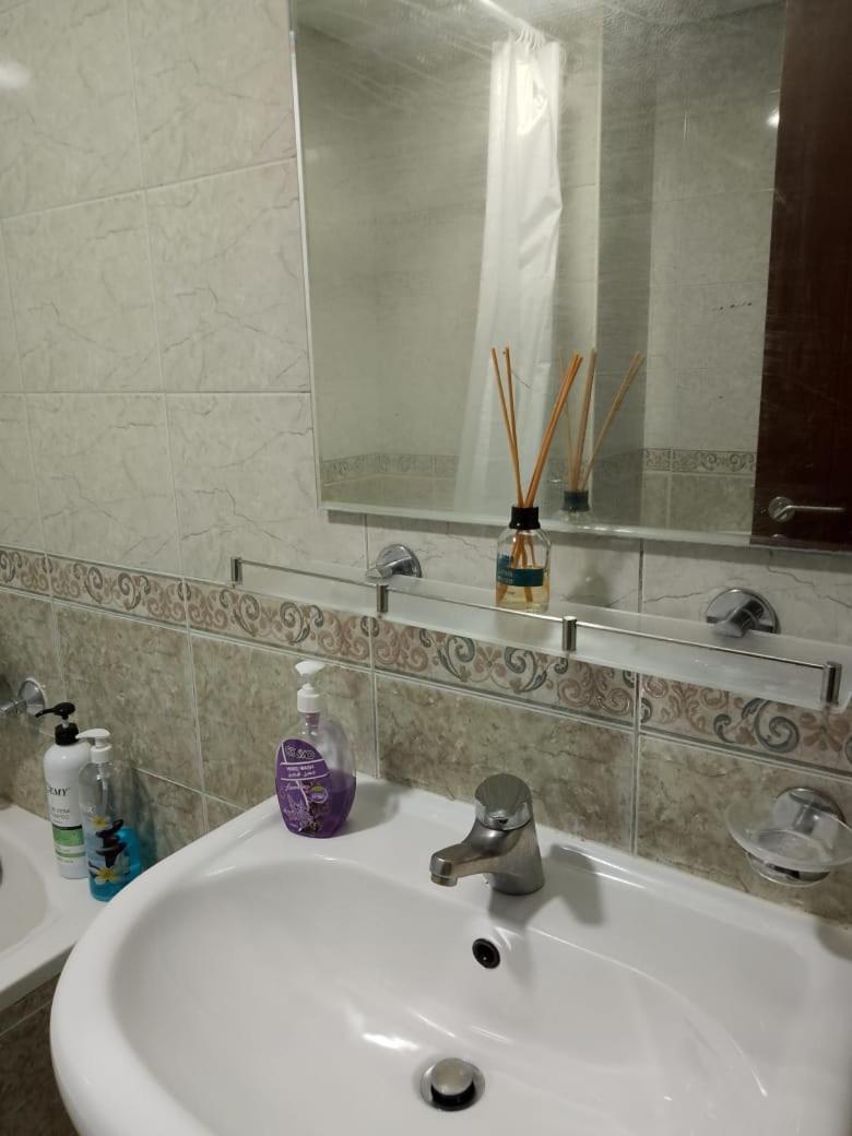 Posto Letto in Dormitorio Misto con 6 Letti