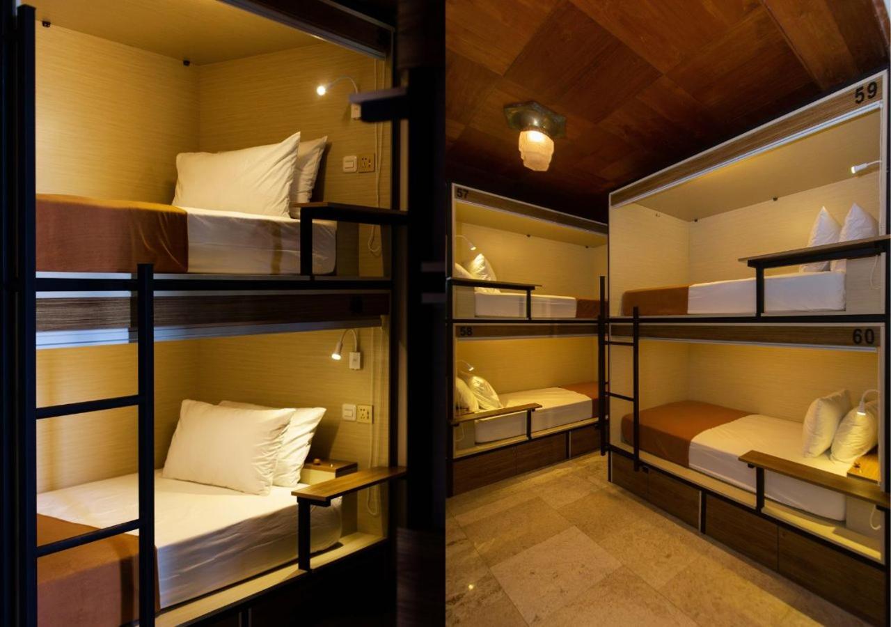 Stapelbed in Slaapzaal voor Vrouwen