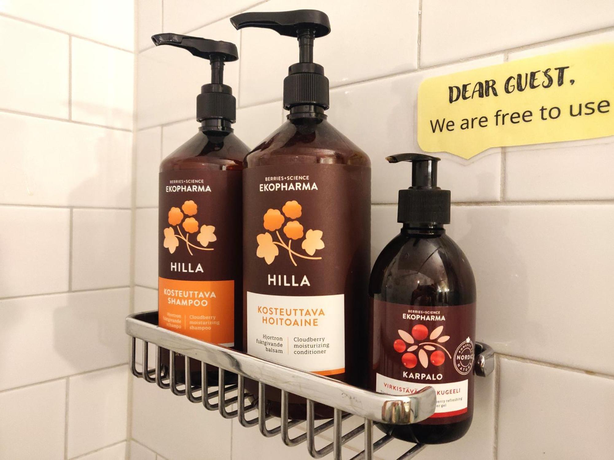 Camera Quadrupla con Bagno in Comune