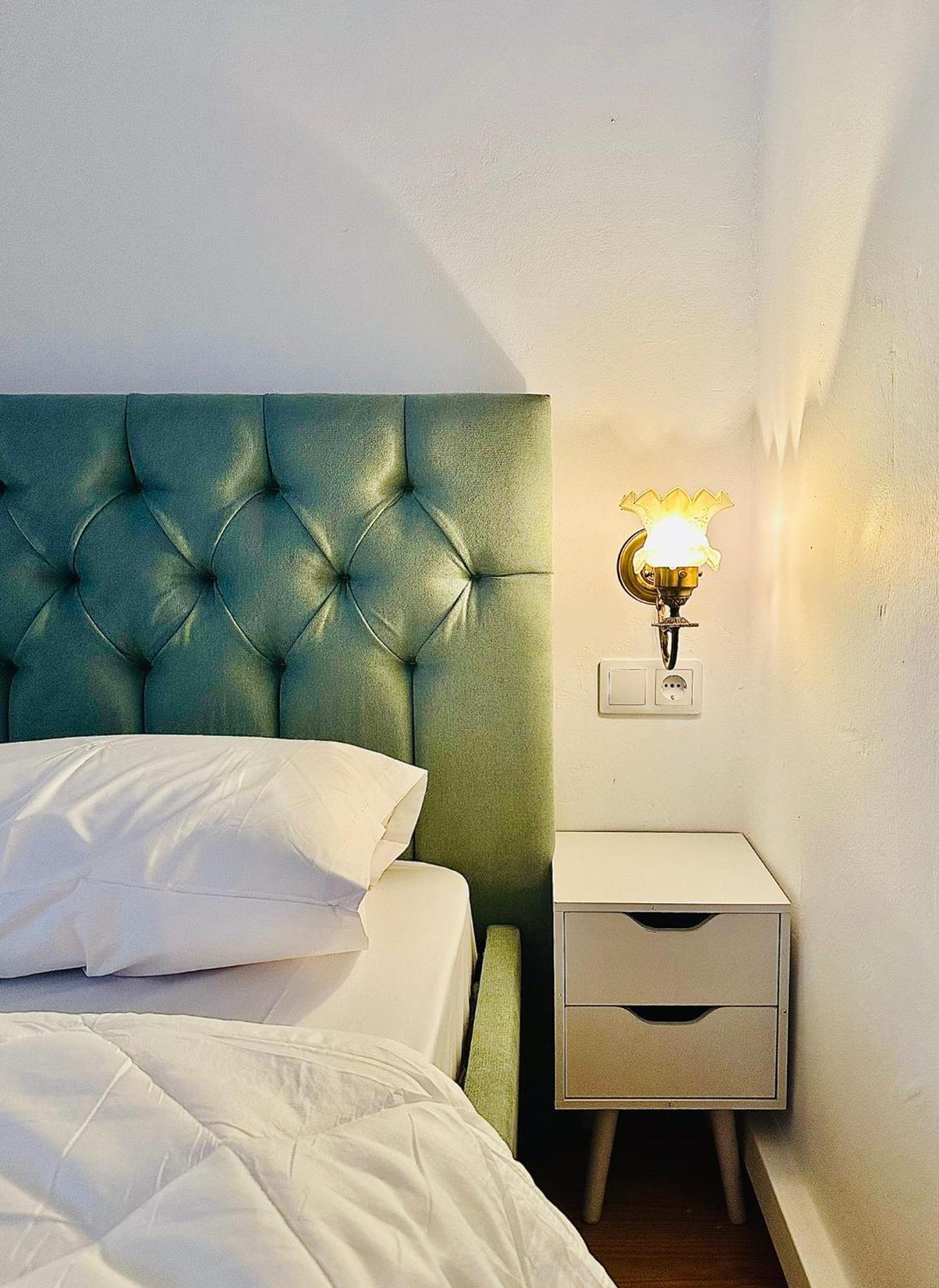 Double Room with Shared Bathroom,1624287060:JPEG