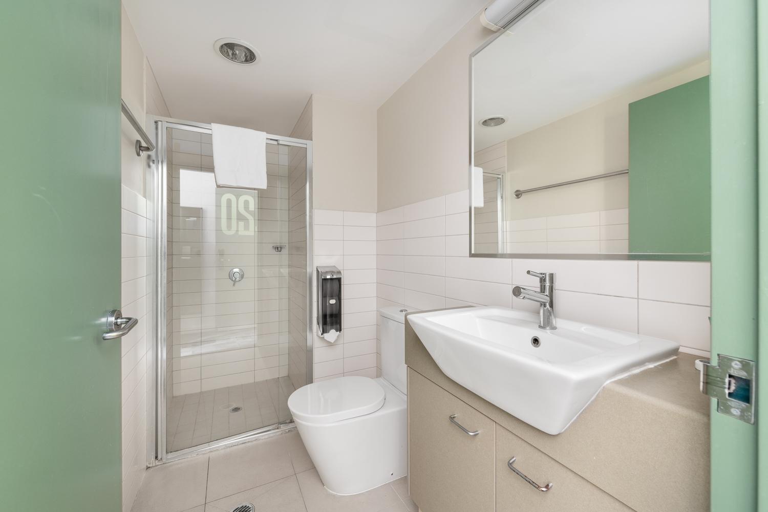 Chambre Lits Jumeaux avec Salle de Bains Privative