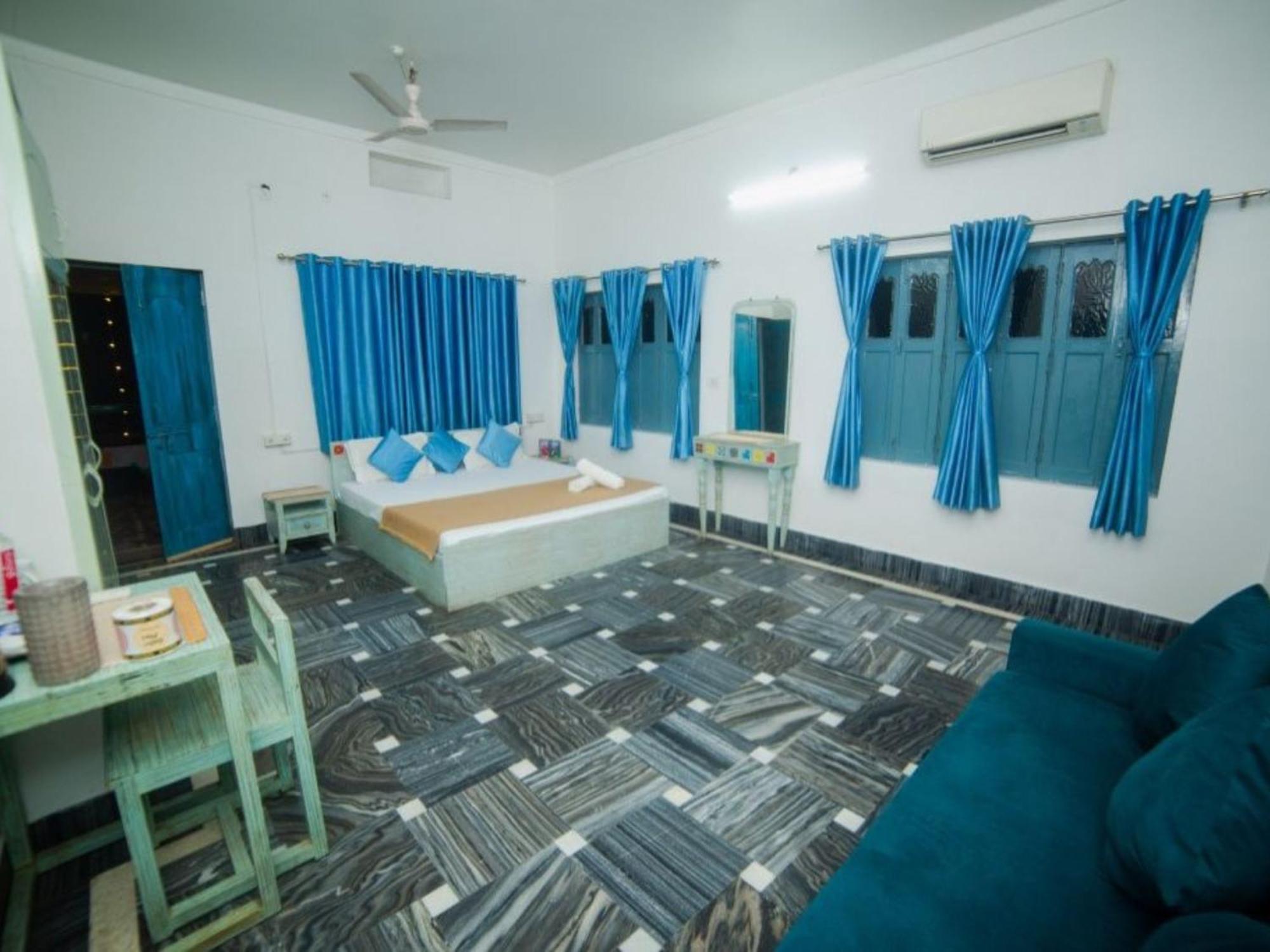 Superior Private Room AC