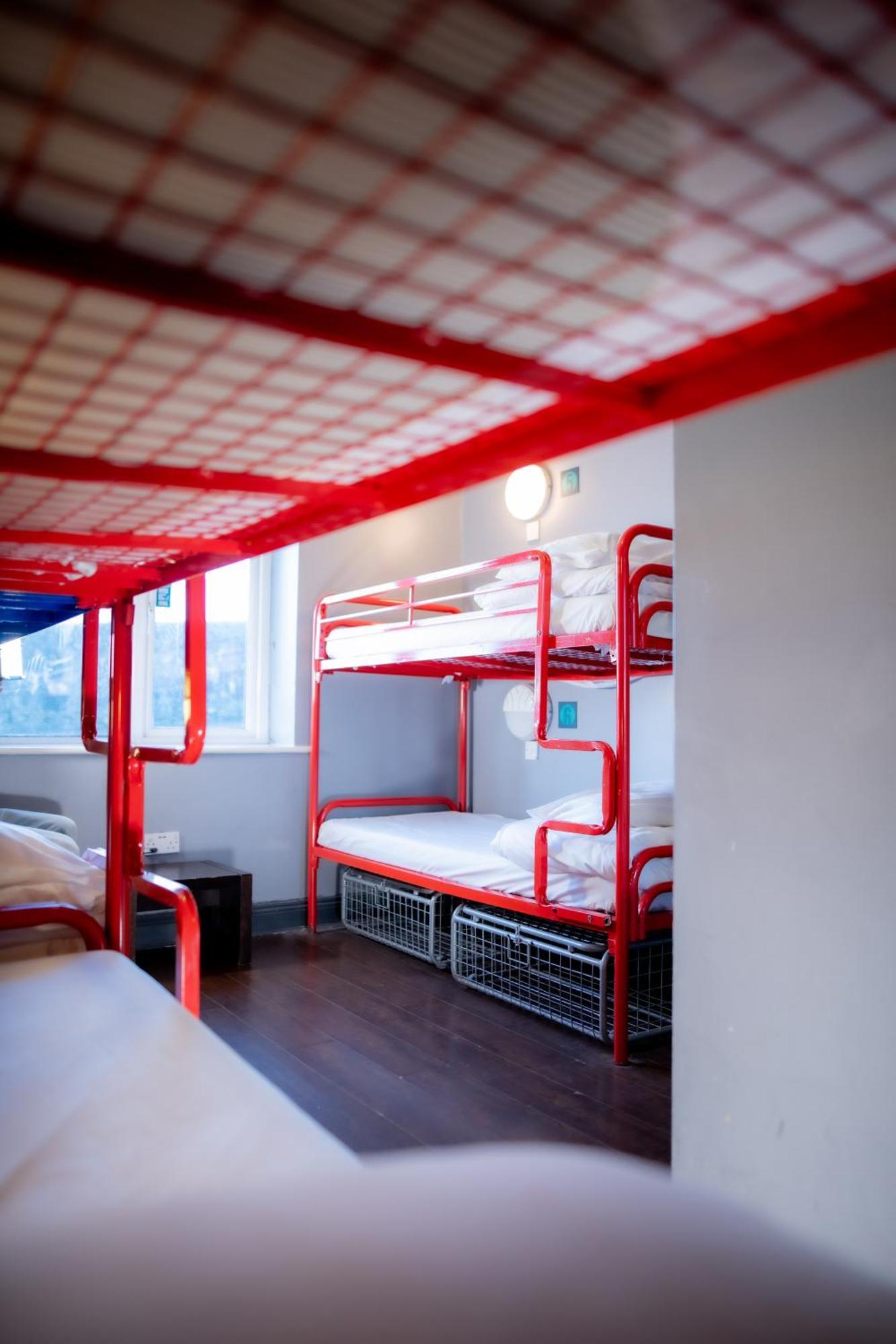 Posto Letto in Dormitorio Misto