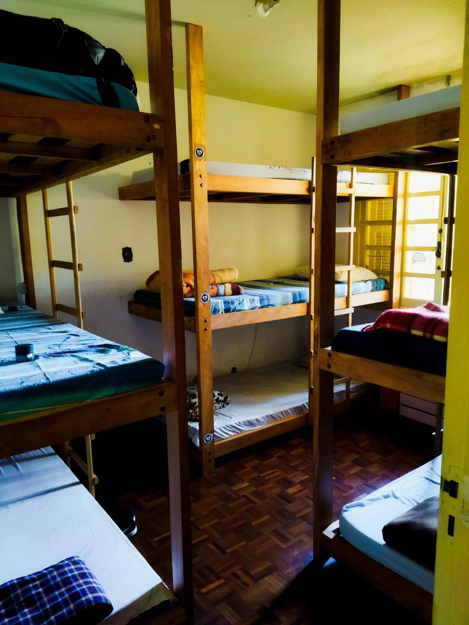 Single Bed in Mixed Dormitory Room