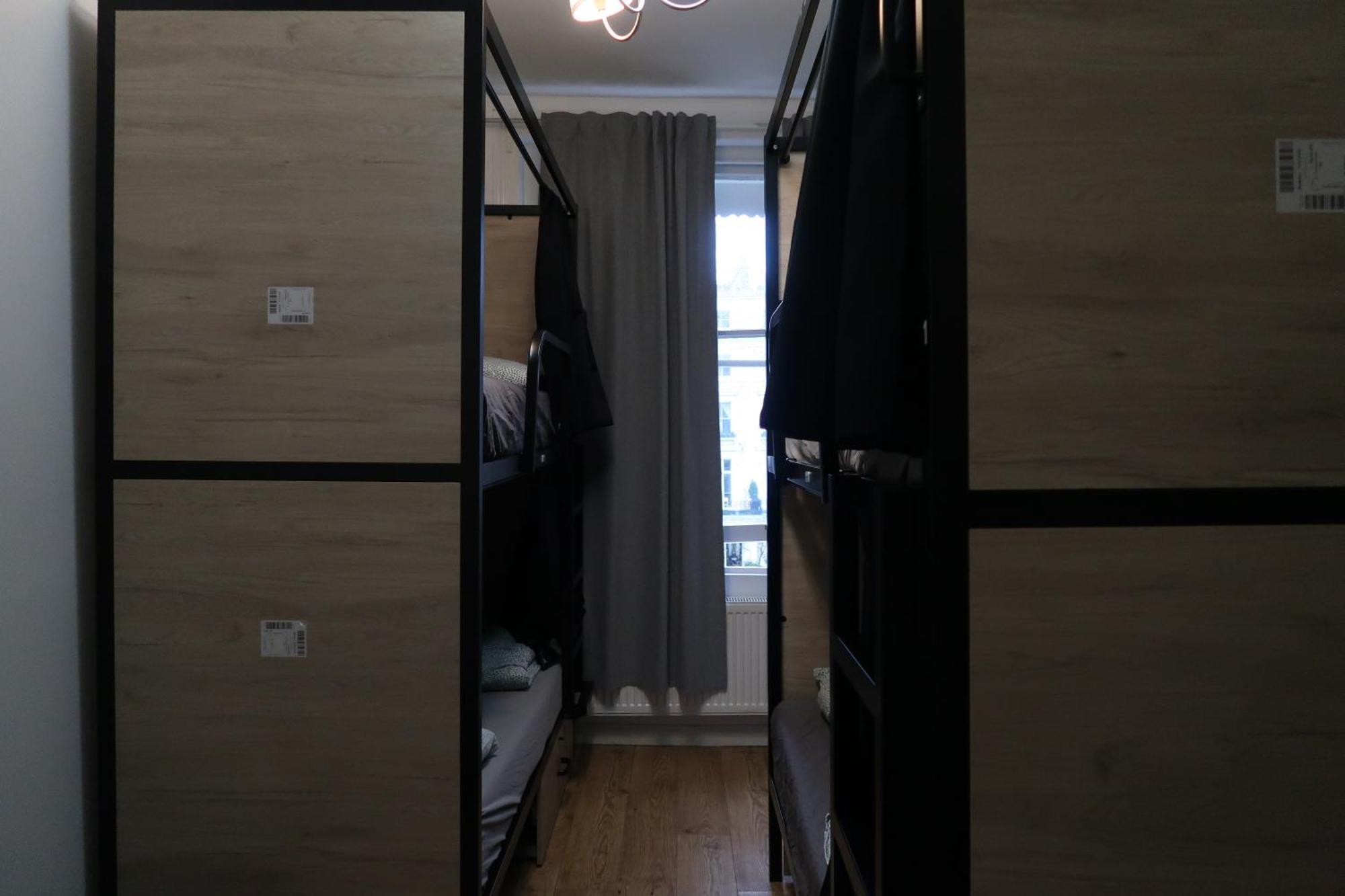 Bed 4-Bed Dormitory Room