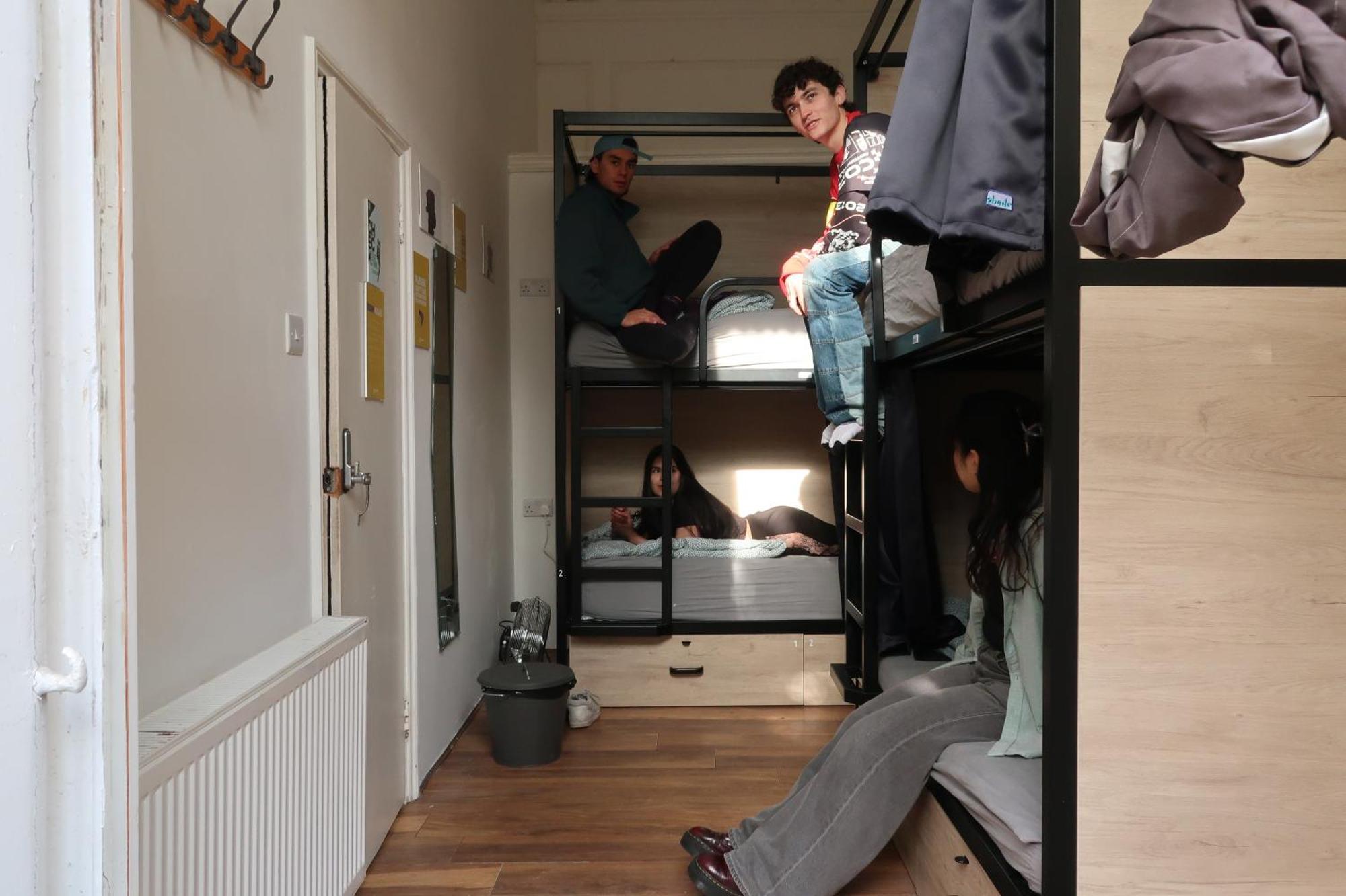 Bed 4-Bed Dormitory Room