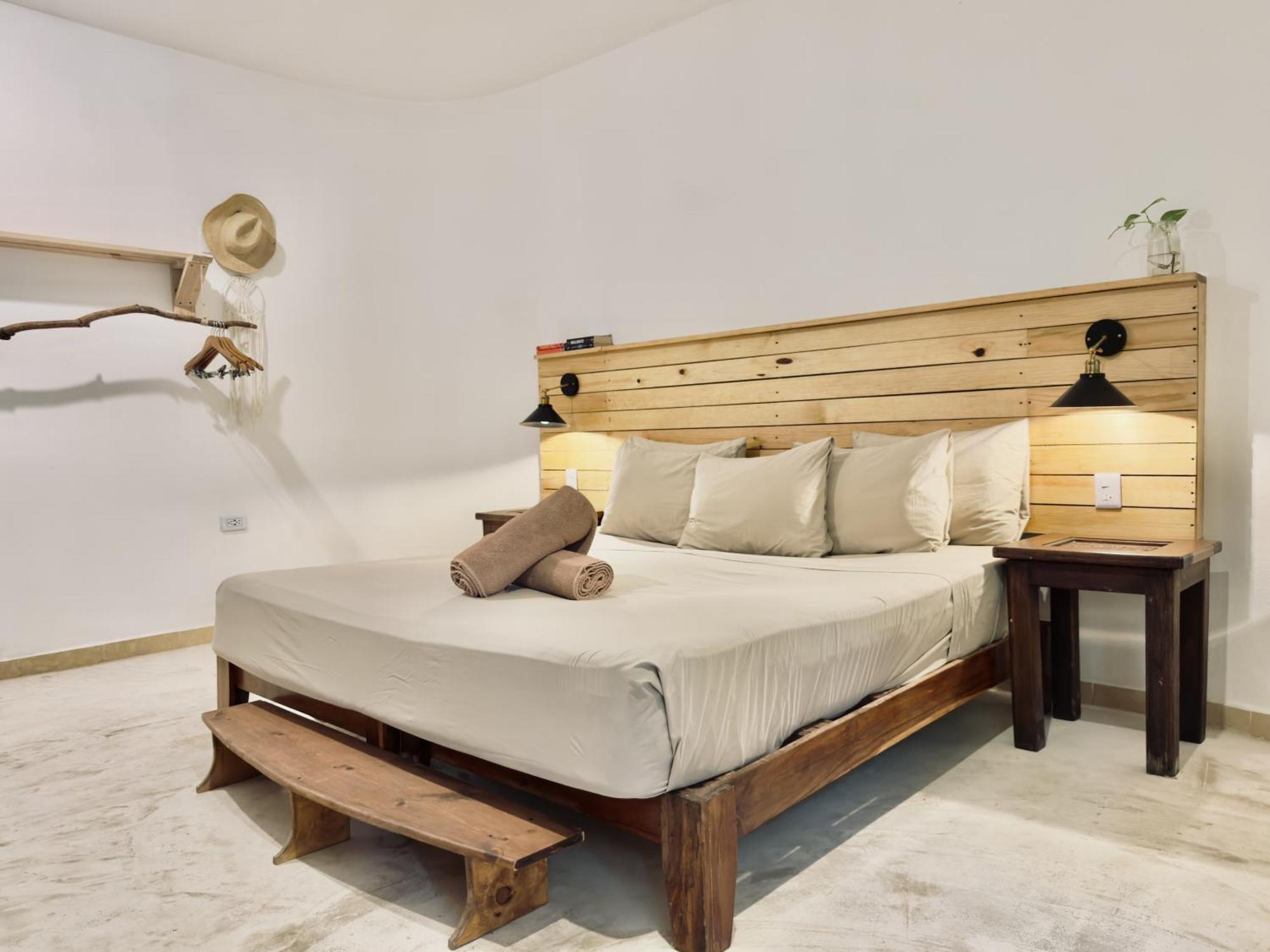 Triple Room with Bathroom