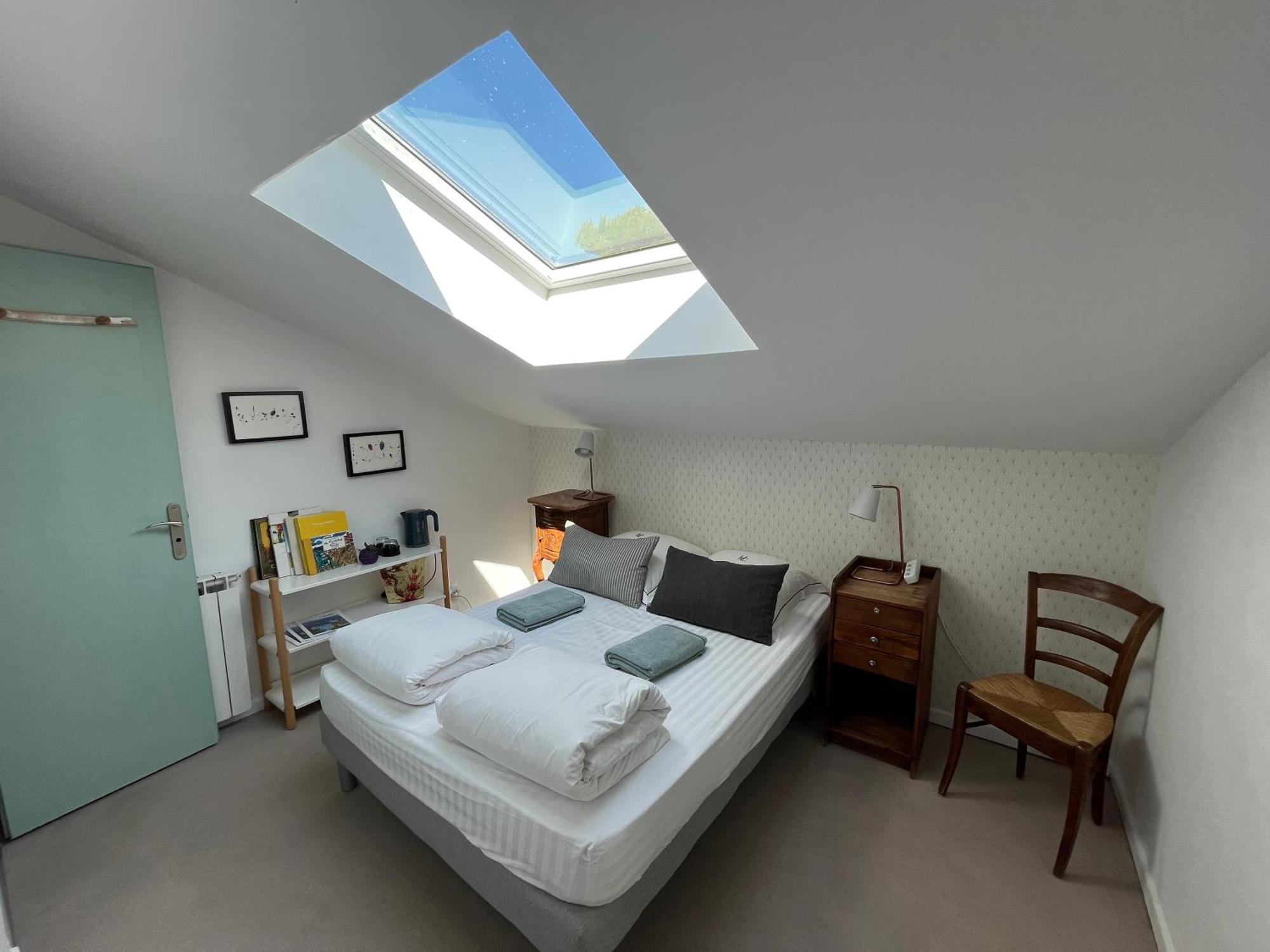 Double Room Shared Toilet,1654281892:JPEG