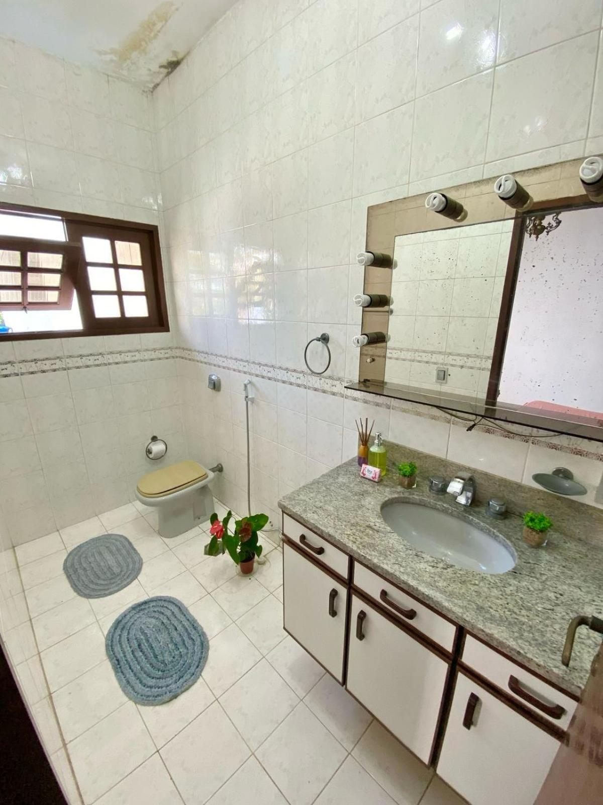Suite Queen com Vista Piscina